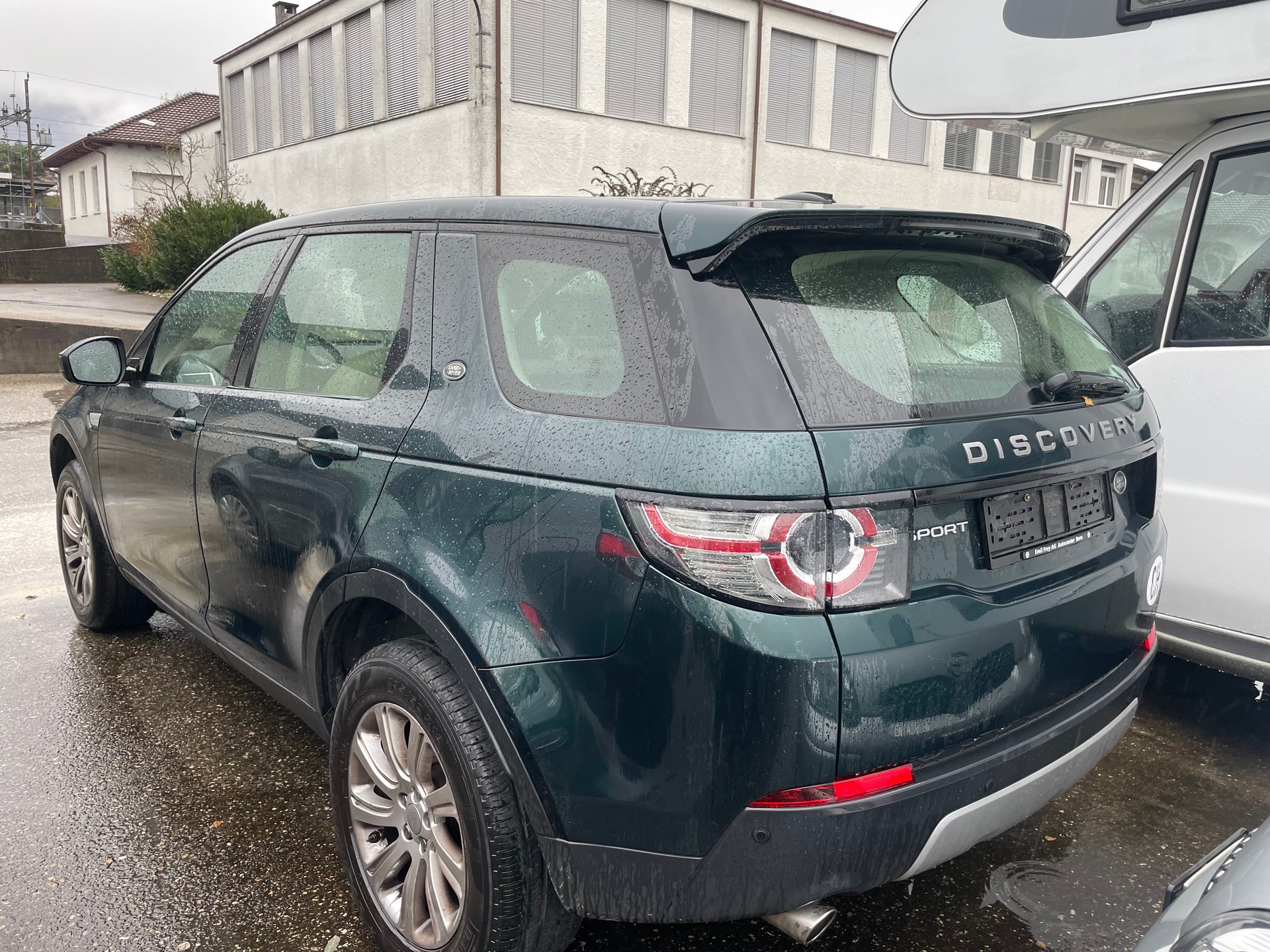 LAND ROVER Discovery Sport 2.0 TD4 Pure AT9-image-4