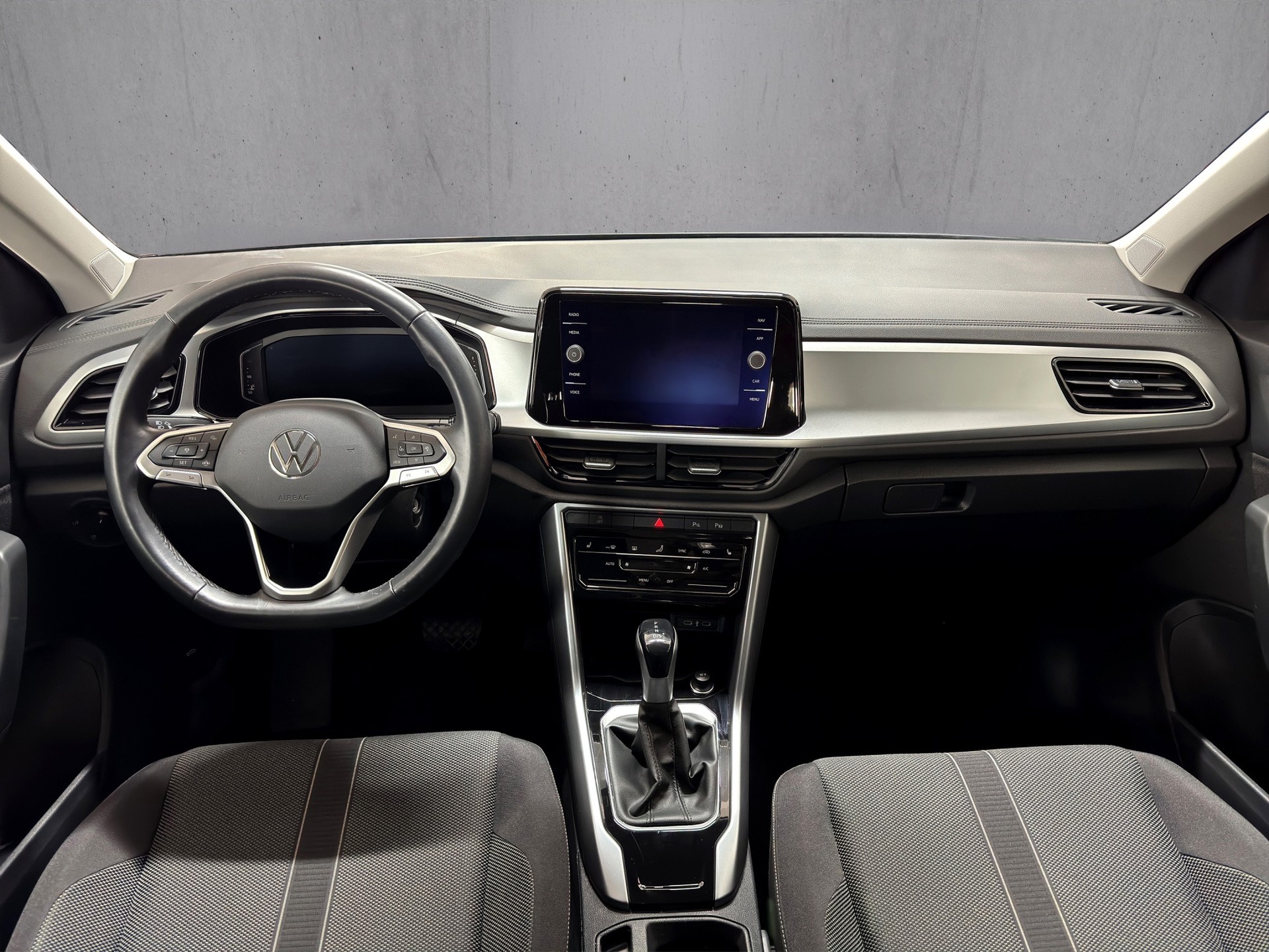 VW T-Roc 1.5 TSI EVO Life Business DSG "Navi-RF.-Kamera-Digital Cockpit PRO"-image-10