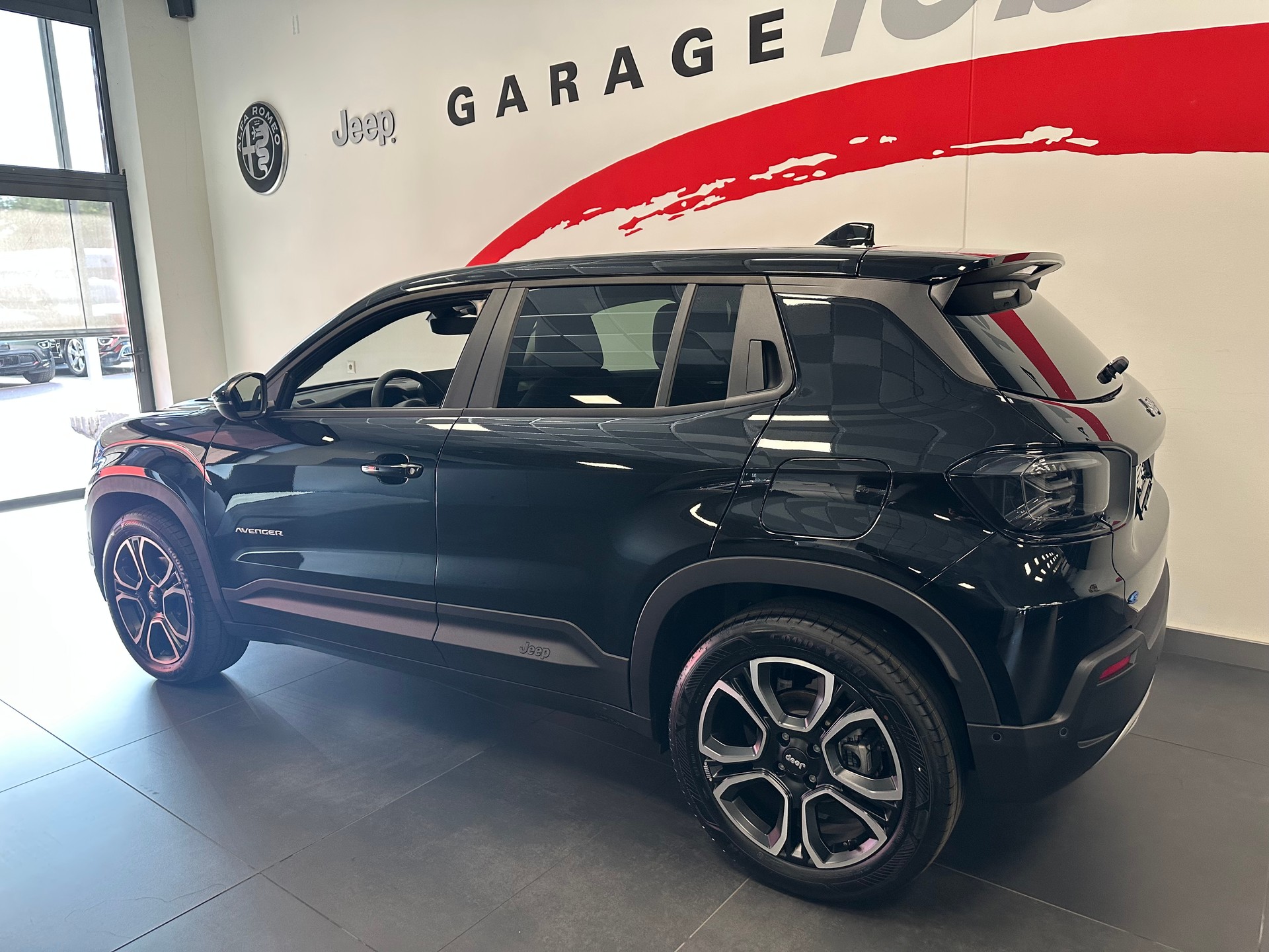 JEEP Avenger 54kWh Summit-image-6