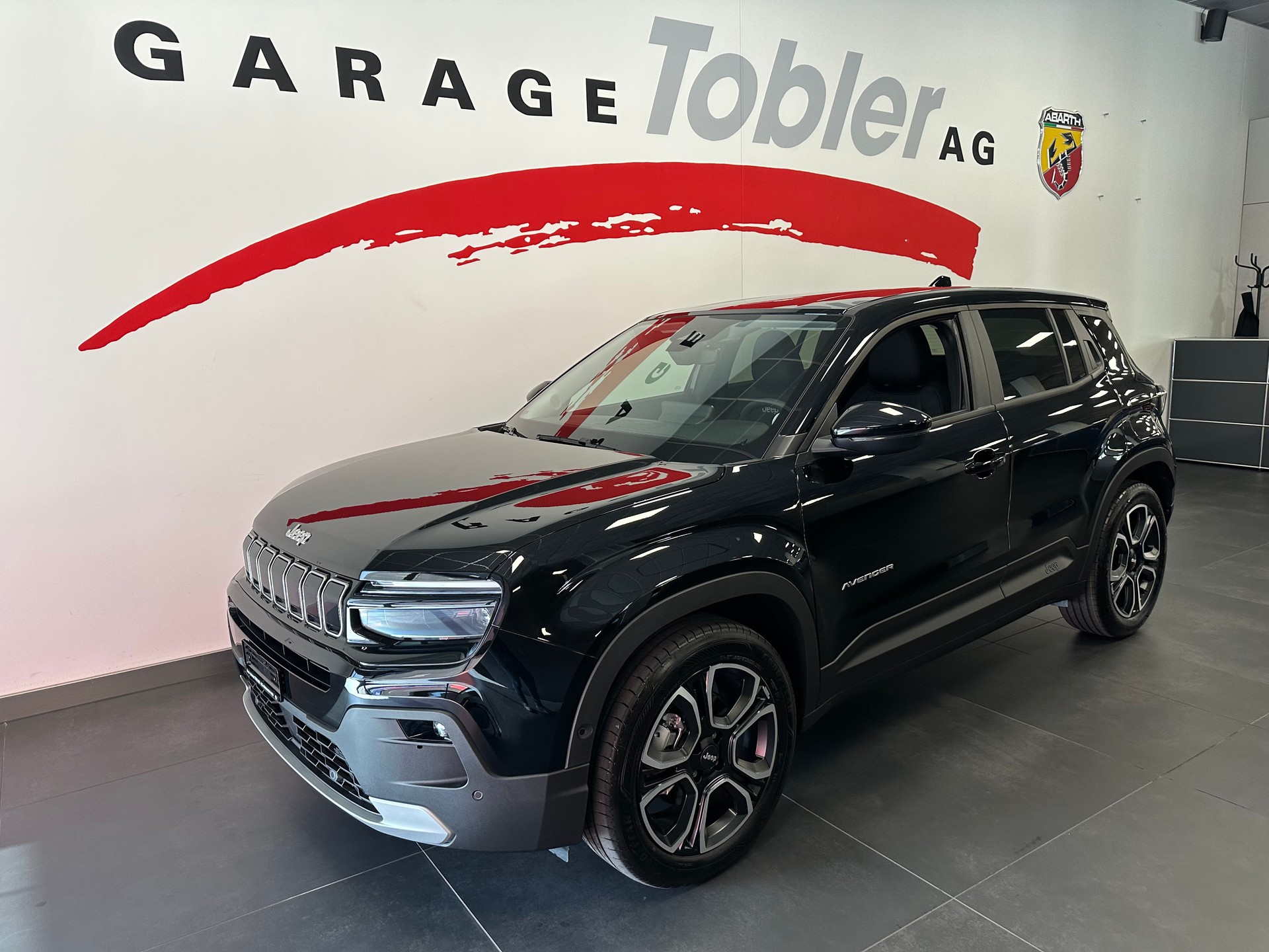 JEEP Avenger 54kWh Summit-image-1