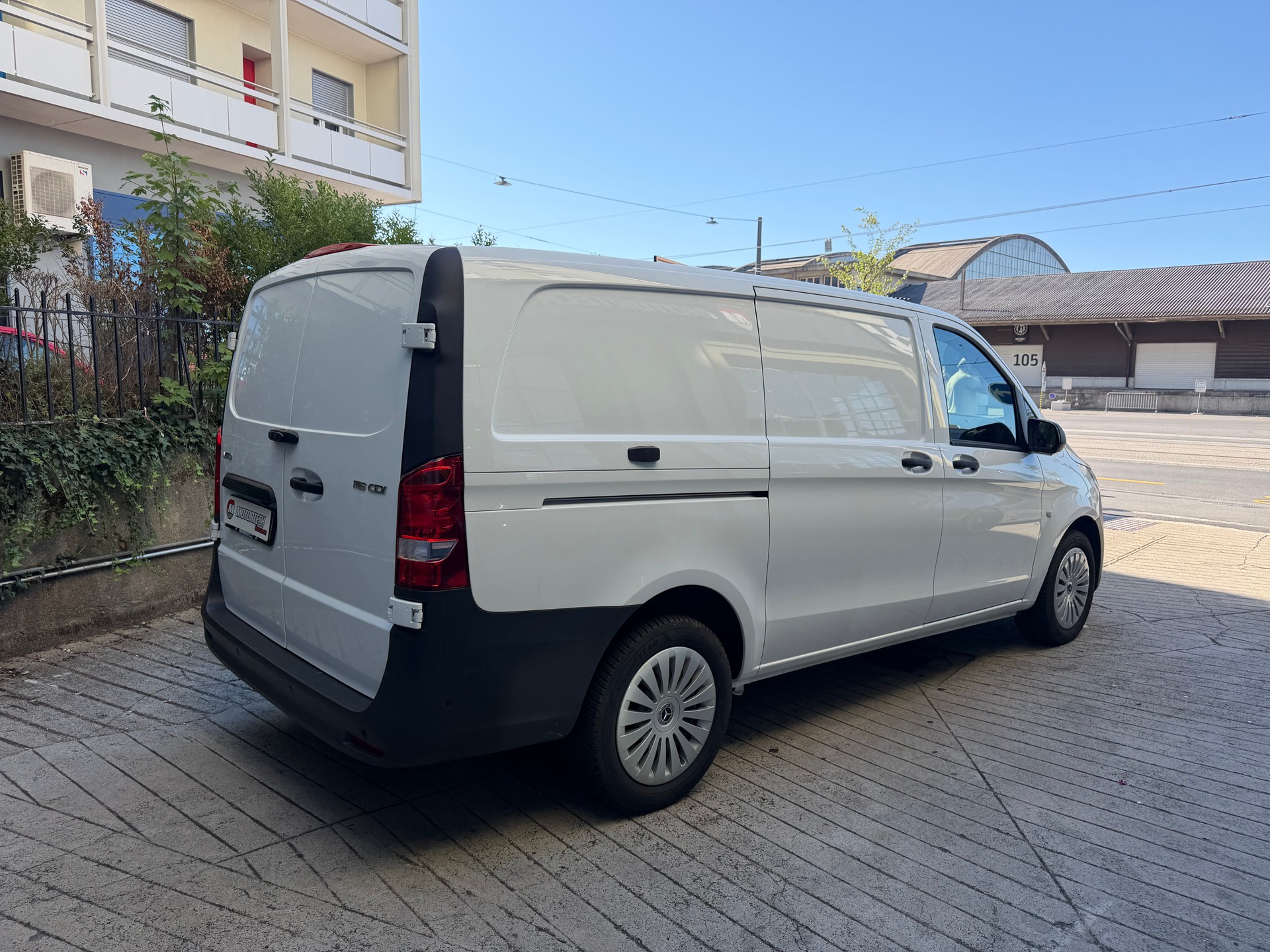 MERCEDES-BENZ Vito 116 CDI Lang Base-image-3