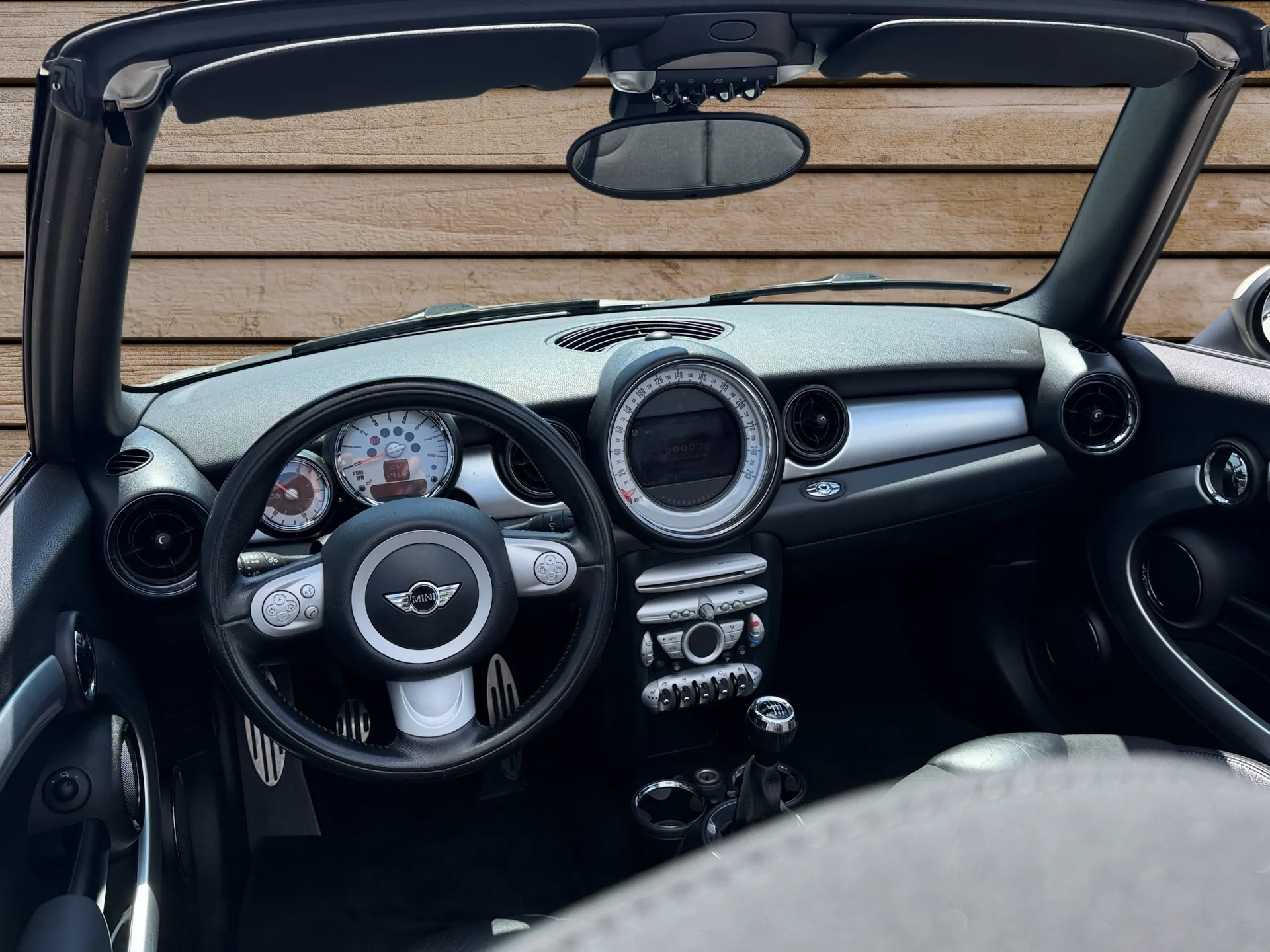 MINI Cooper S Cabriolet-image-6