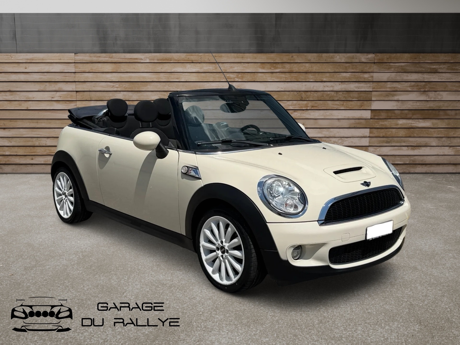 MINI Cooper S Cabriolet-image-0