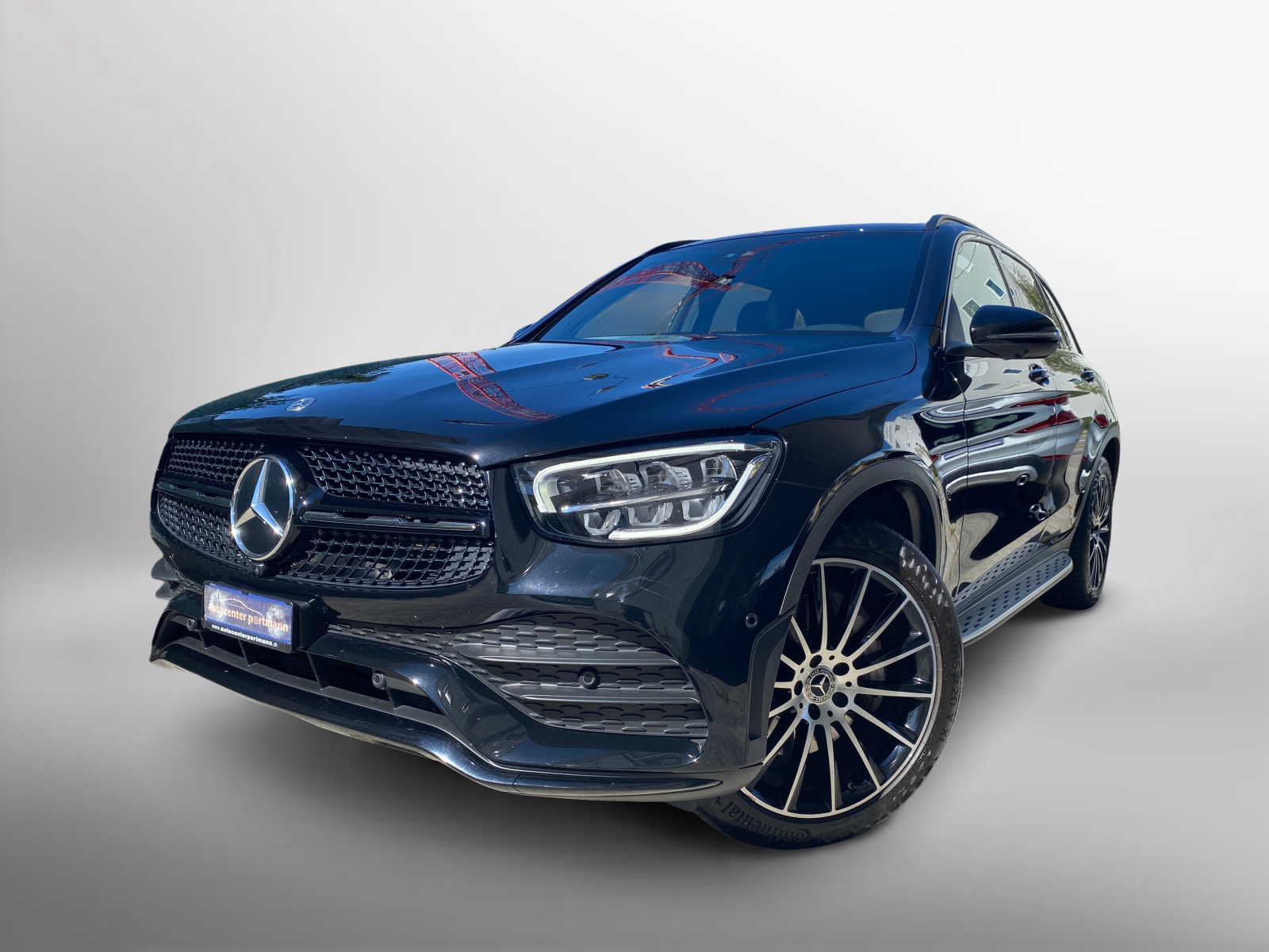 MERCEDES-BENZ GLC 300 AMG Line 4Matic 9G-Tronic-image-0