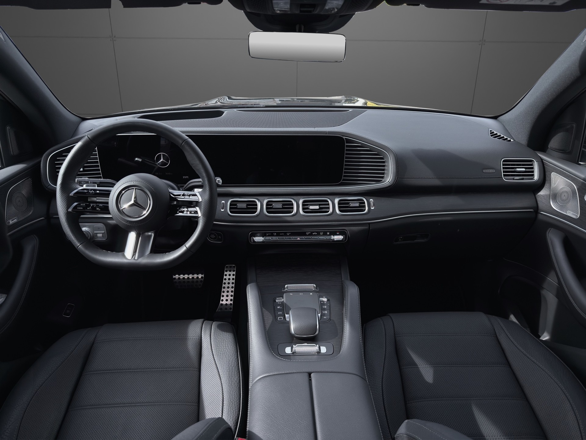 MERCEDES-BENZ GLS 450 d 4Matic 9G-Tronic AMG Line-image-13