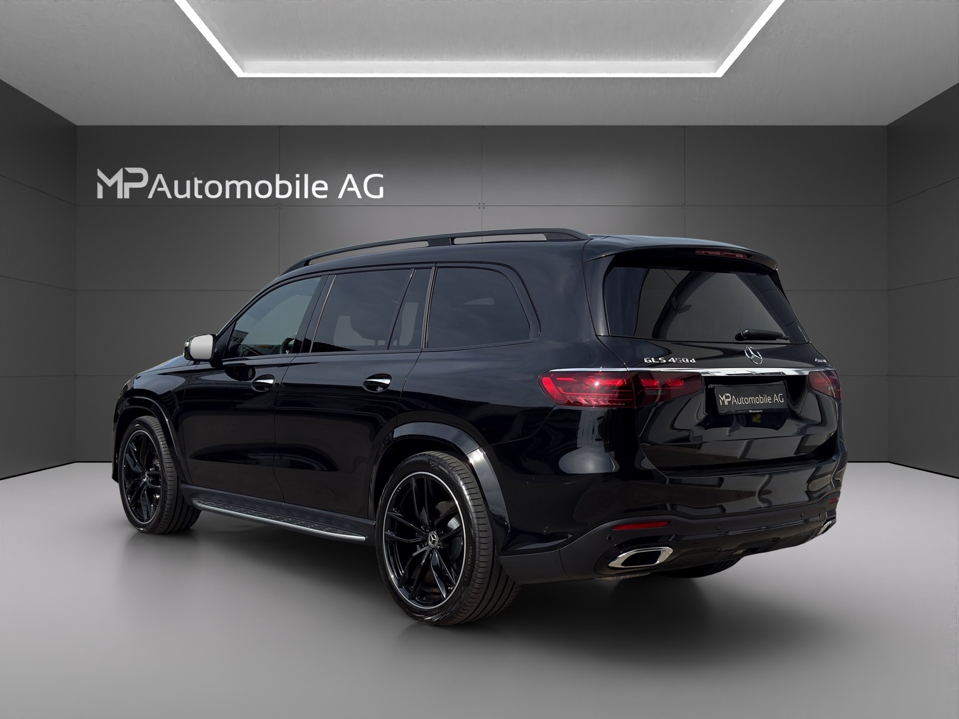 MERCEDES-BENZ GLS 450 d 4Matic 9G-Tronic AMG Line-image-4