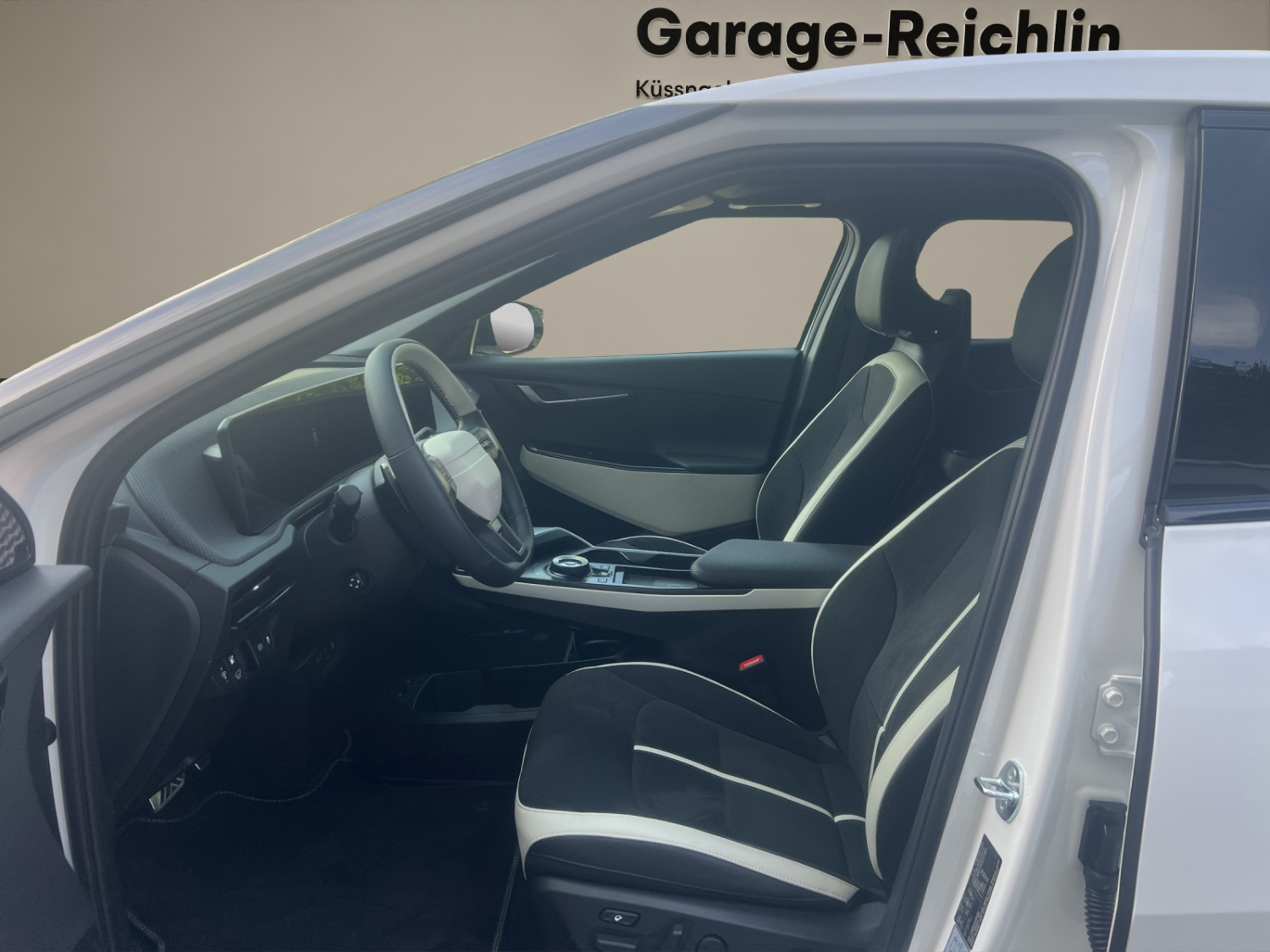 KIA EV6 84 kWh GT-Line 4x4-image-8