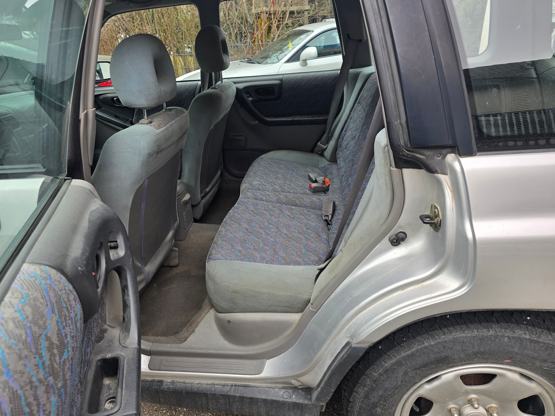 SUBARU Forester 2.0 A-image-7