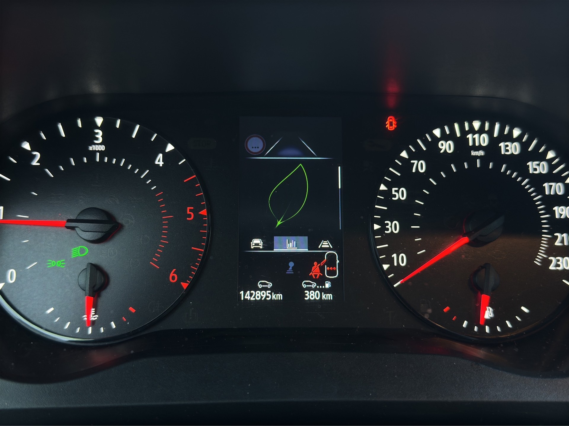 RENAULT Kangoo 1.5 dCi 95 Equilibre **Frisch ab MFK**Garantie 12 Monate**-image-10