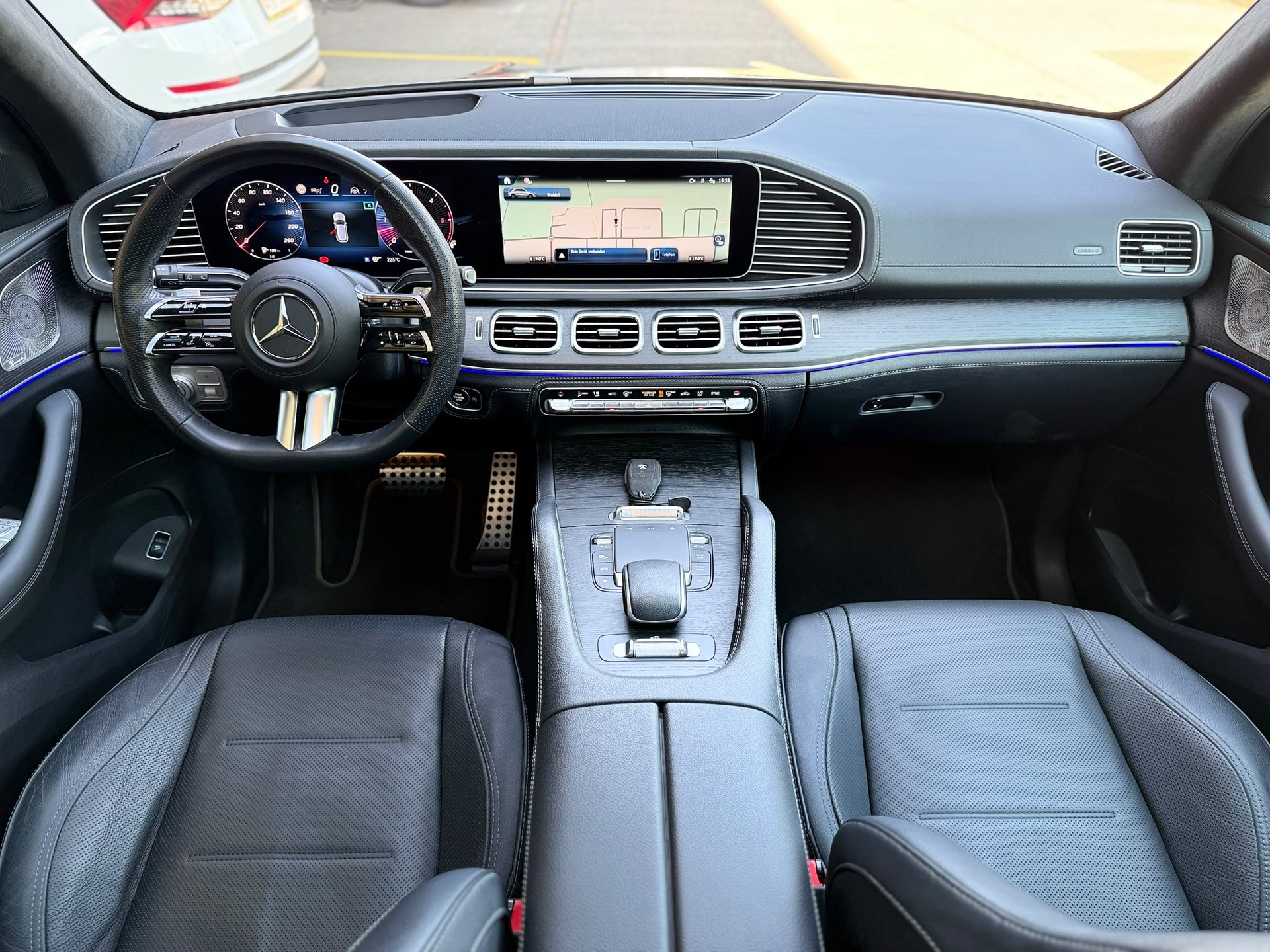 MERCEDES-BENZ GLE 450 d AMG Line 4matic-image-12