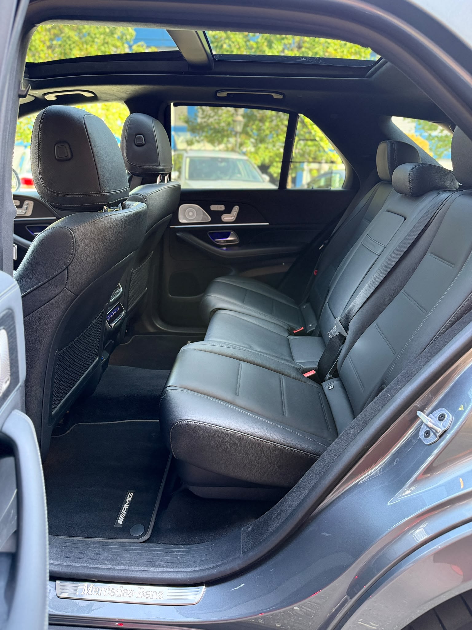 MERCEDES-BENZ GLE 450 d AMG Line 4matic-image-11