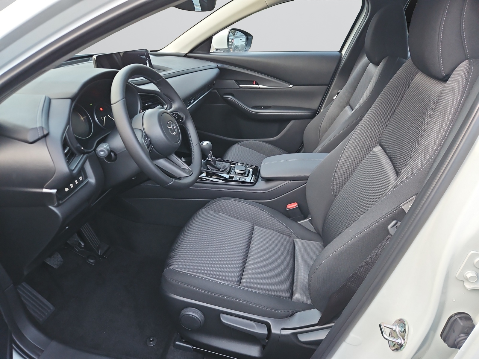 MAZDA CX-30 SKYACTIV-G 140 M Hybrid Prime Line FWD AT-image-6