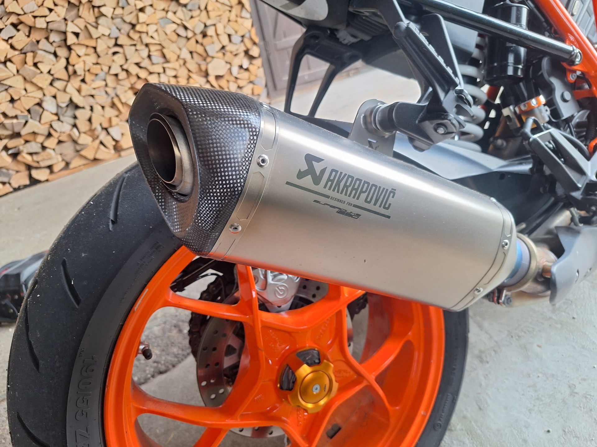 KTM 1290 Super Duke R-image-4