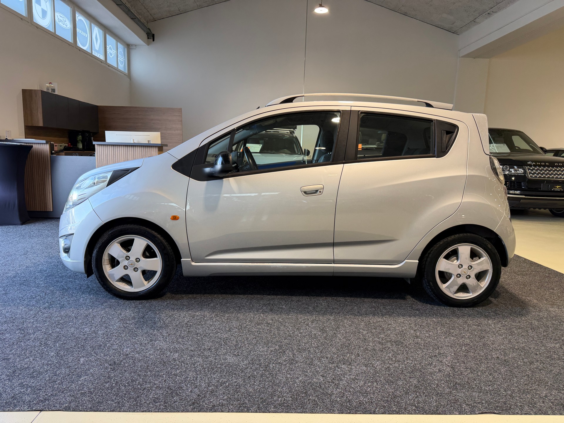 CHEVROLET Spark 1.2 LT-image-1