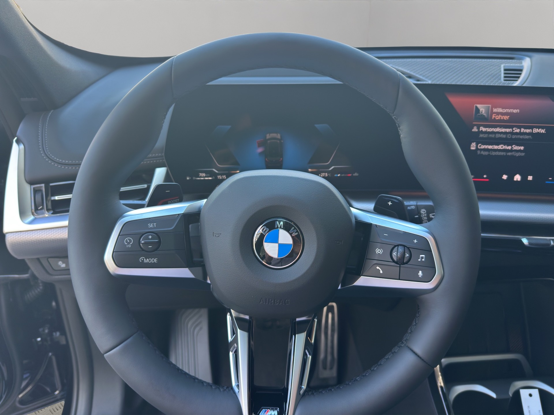 BMW X1 xDrive 23i 48V M Sport-image-12