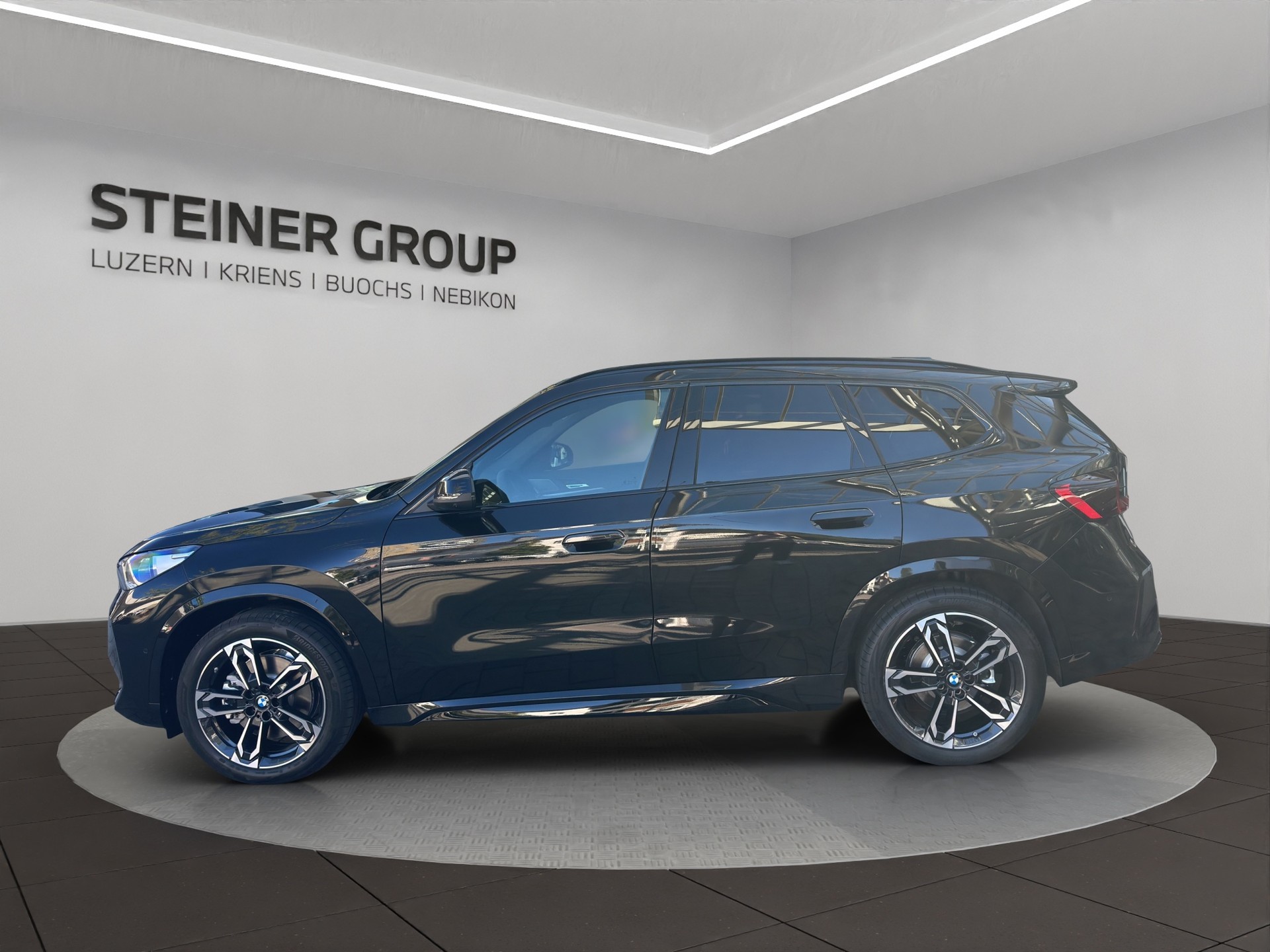 BMW X1 xDrive 23i 48V M Sport-image-7