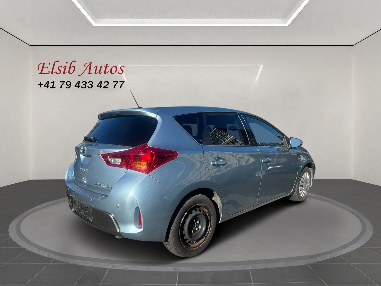 TOYOTA Auris 1.8 16V HSD Linea Sol-image-1