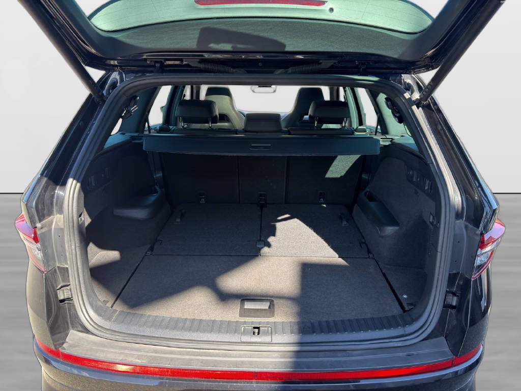 SKODA Kodiaq 2.0 TSI RS DSG-image-12