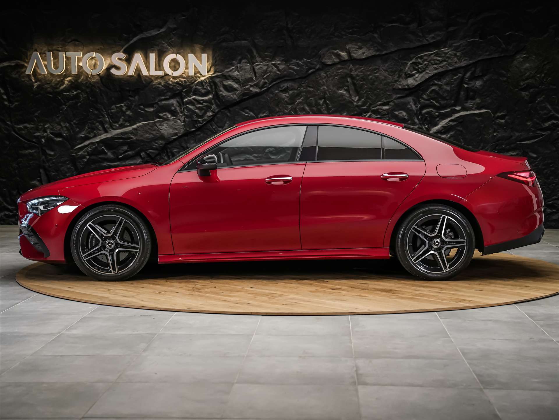 MERCEDES-BENZ CLA 200 AMG Line 7G-DCT *Facelift*Ambientebeleuchtung*Assistenten*-image-1