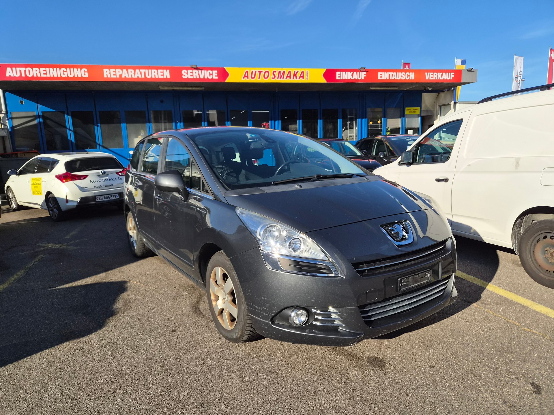 PEUGEOT 5008 1.6 16V T Sport Pack-image-0