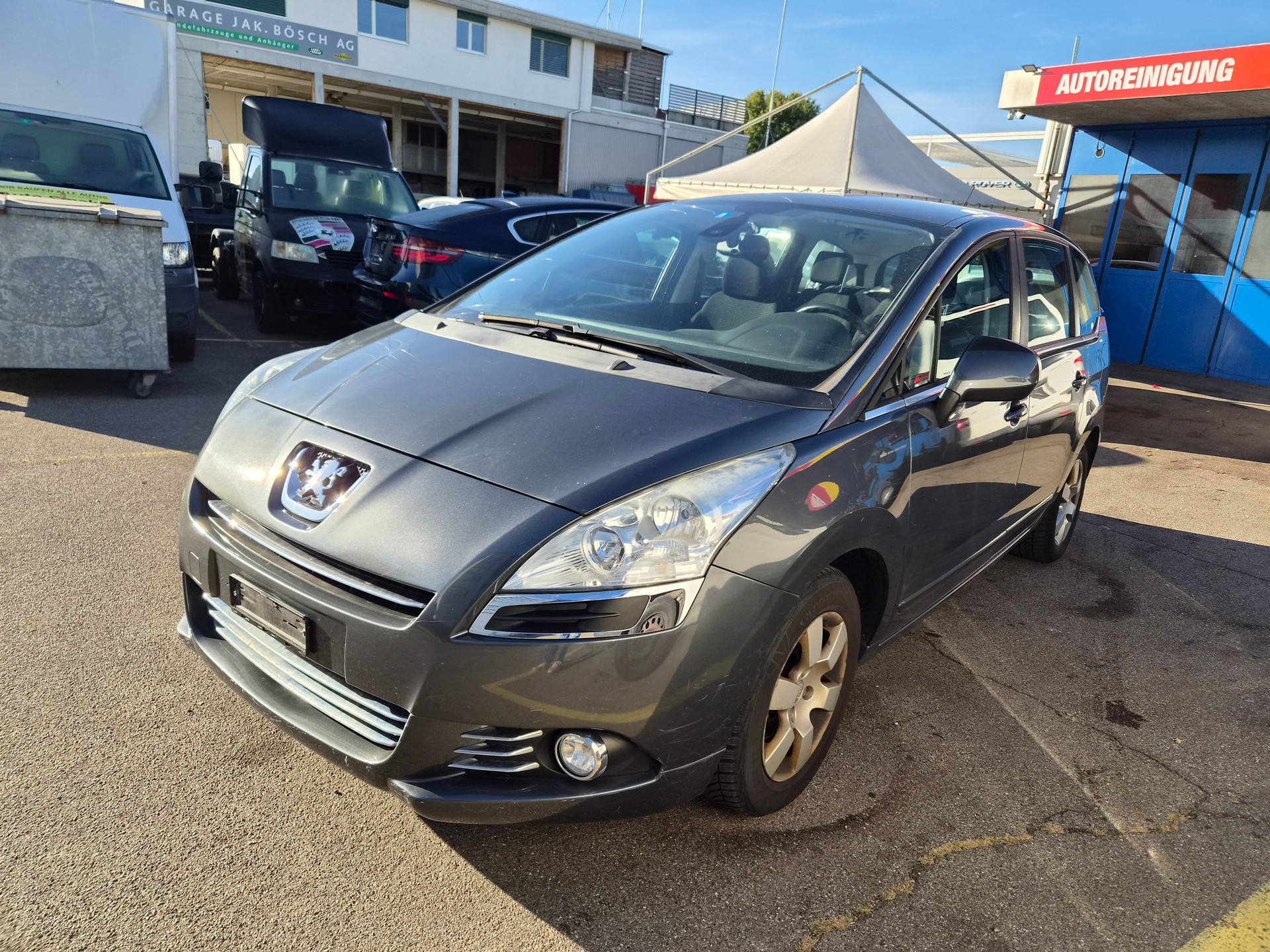 PEUGEOT 5008 1.6 16V T Sport Pack-image-4