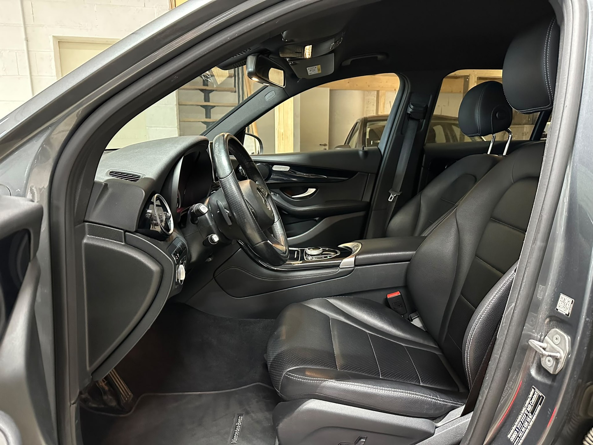 MERCEDES-BENZ GLC 250 d Exclusive 4Matic 9G-Tronic-image-10
