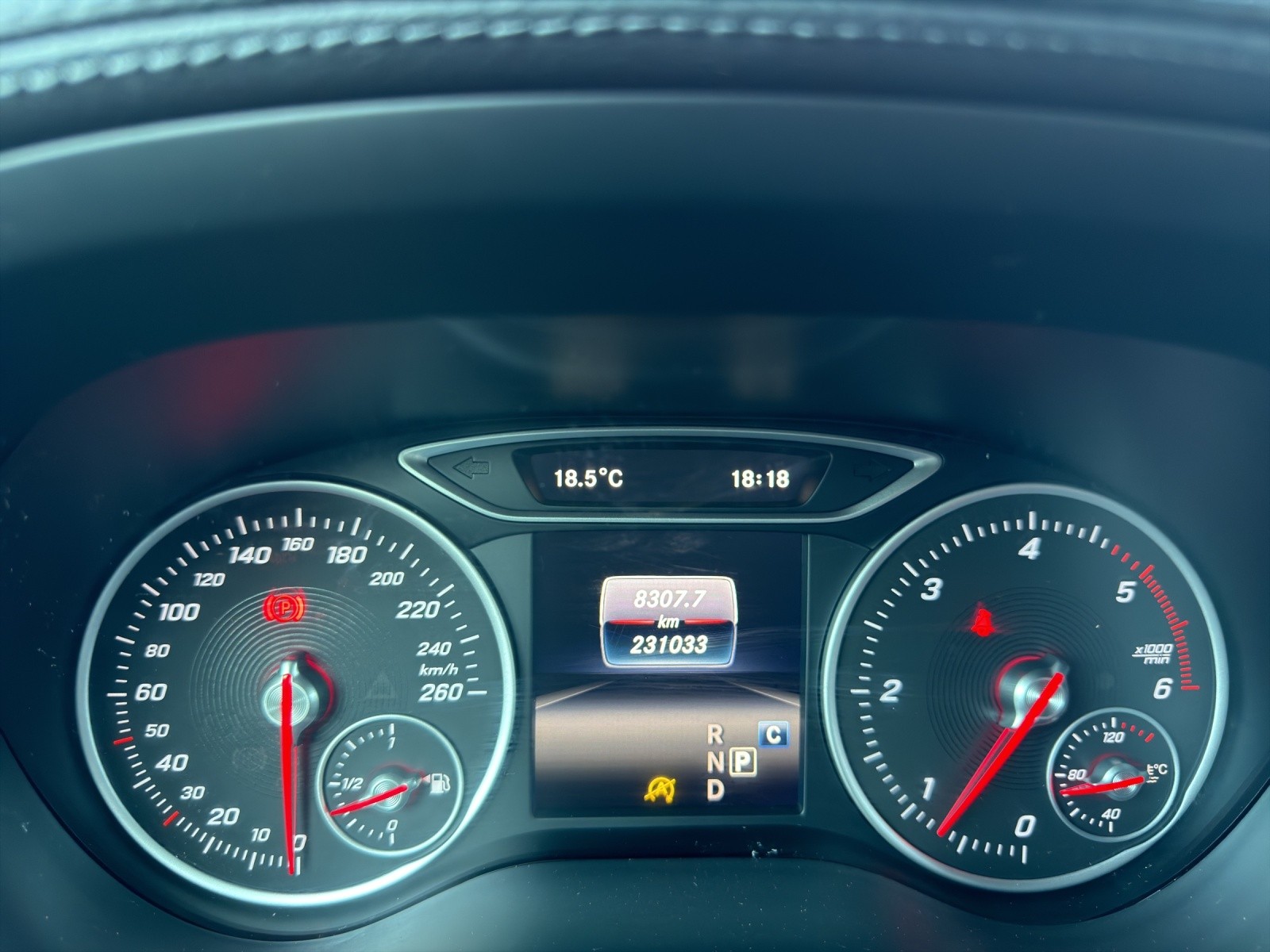 MERCEDES-BENZ B 220 CDI Swiss Star Edition Urban 4Matic 7G-DCT-image-23