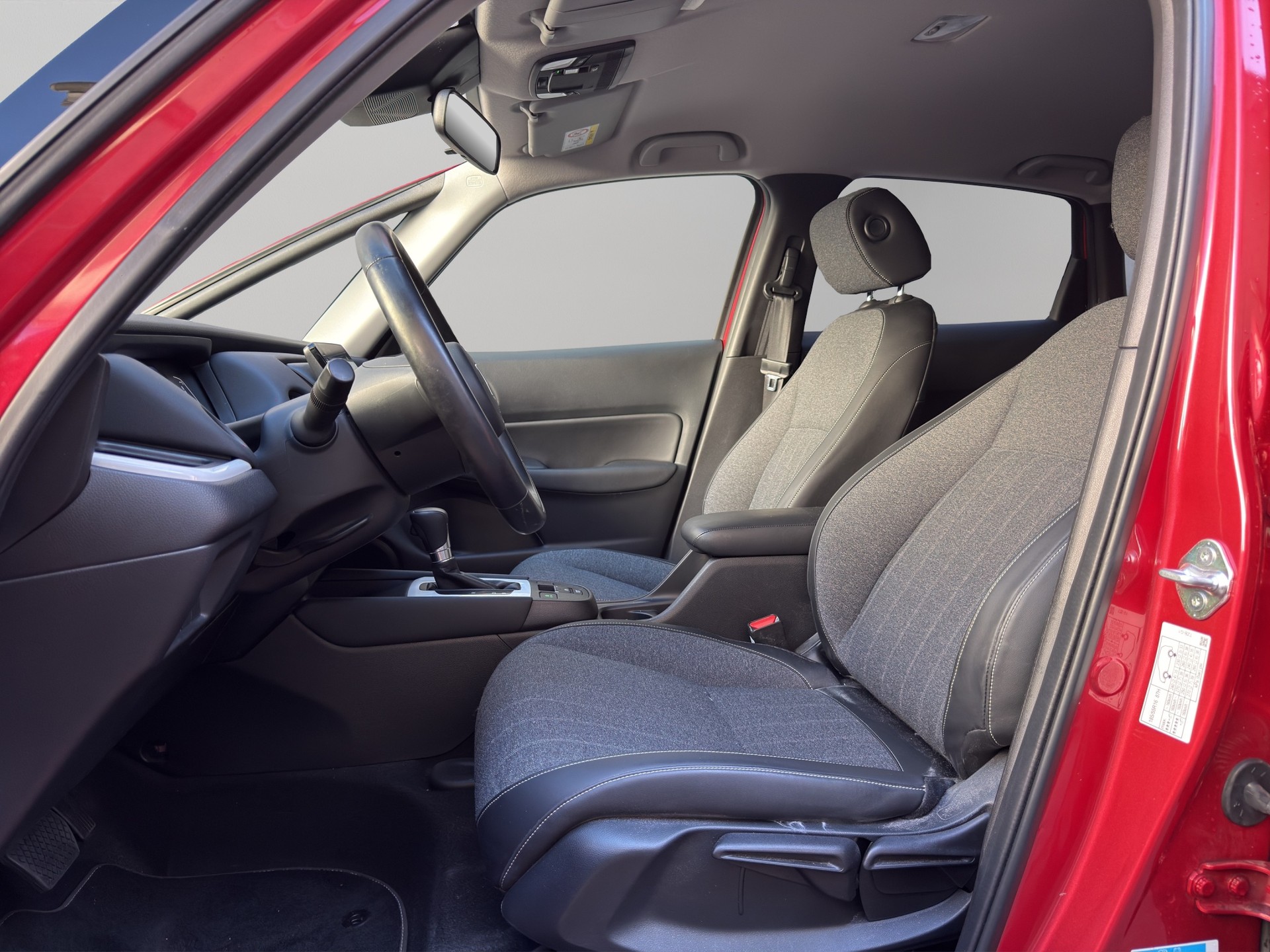 HONDA Jazz 1.5 i-MMD Executive-image-16