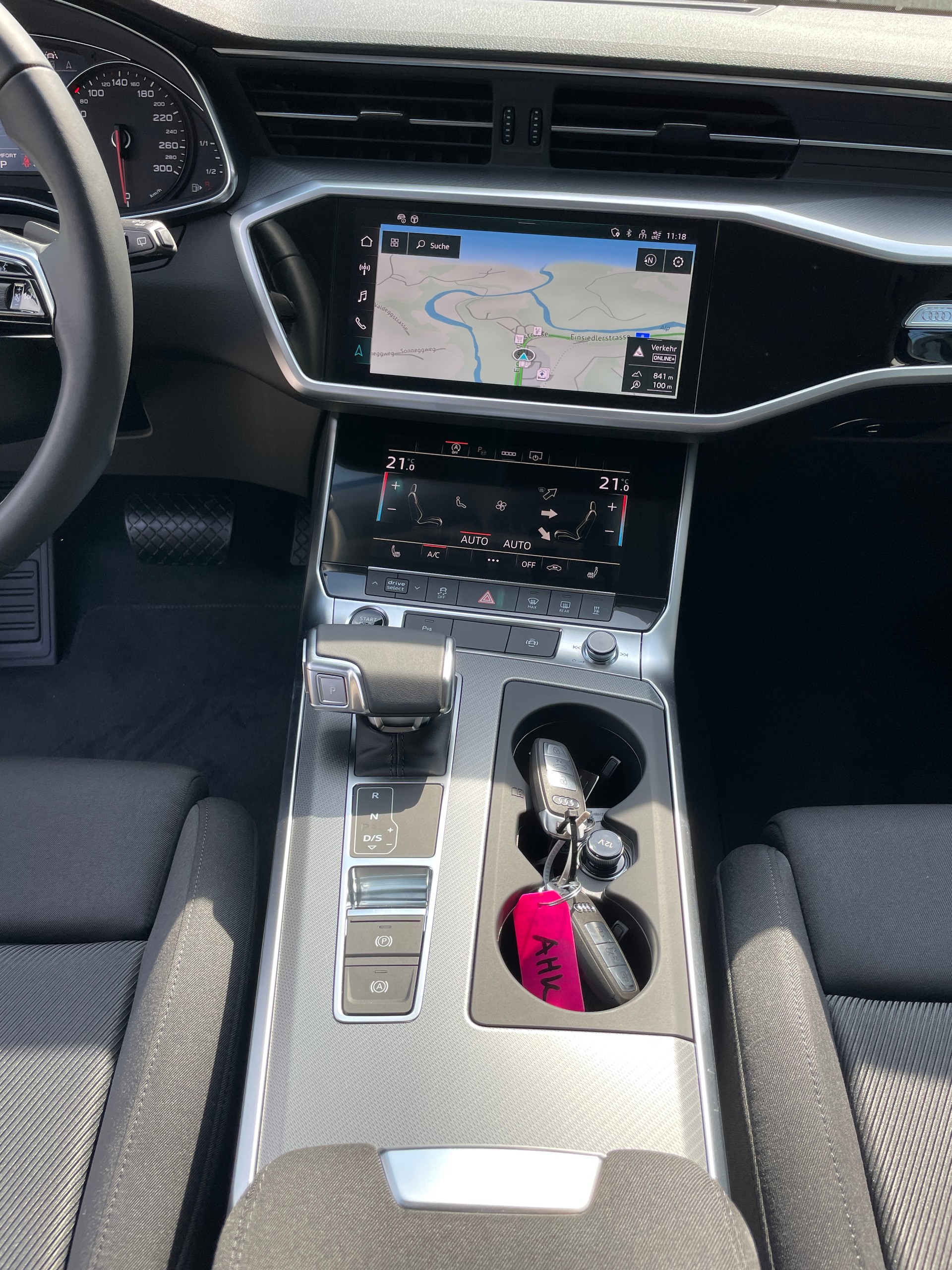 AUDI A6 Avant 40 TDI Sport S-tronic-image-19