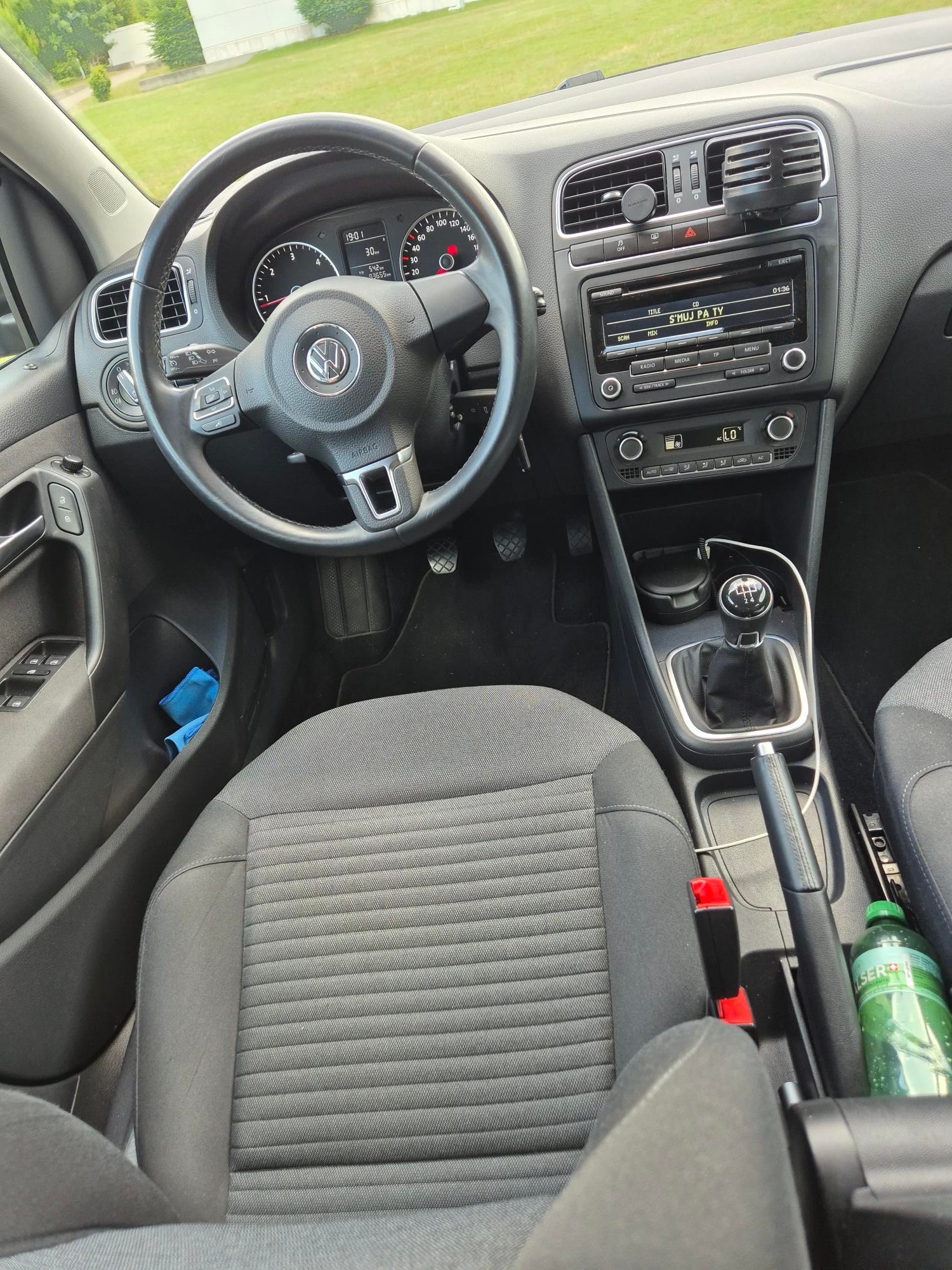 VW 1.6 TDI 105 Design-image-4