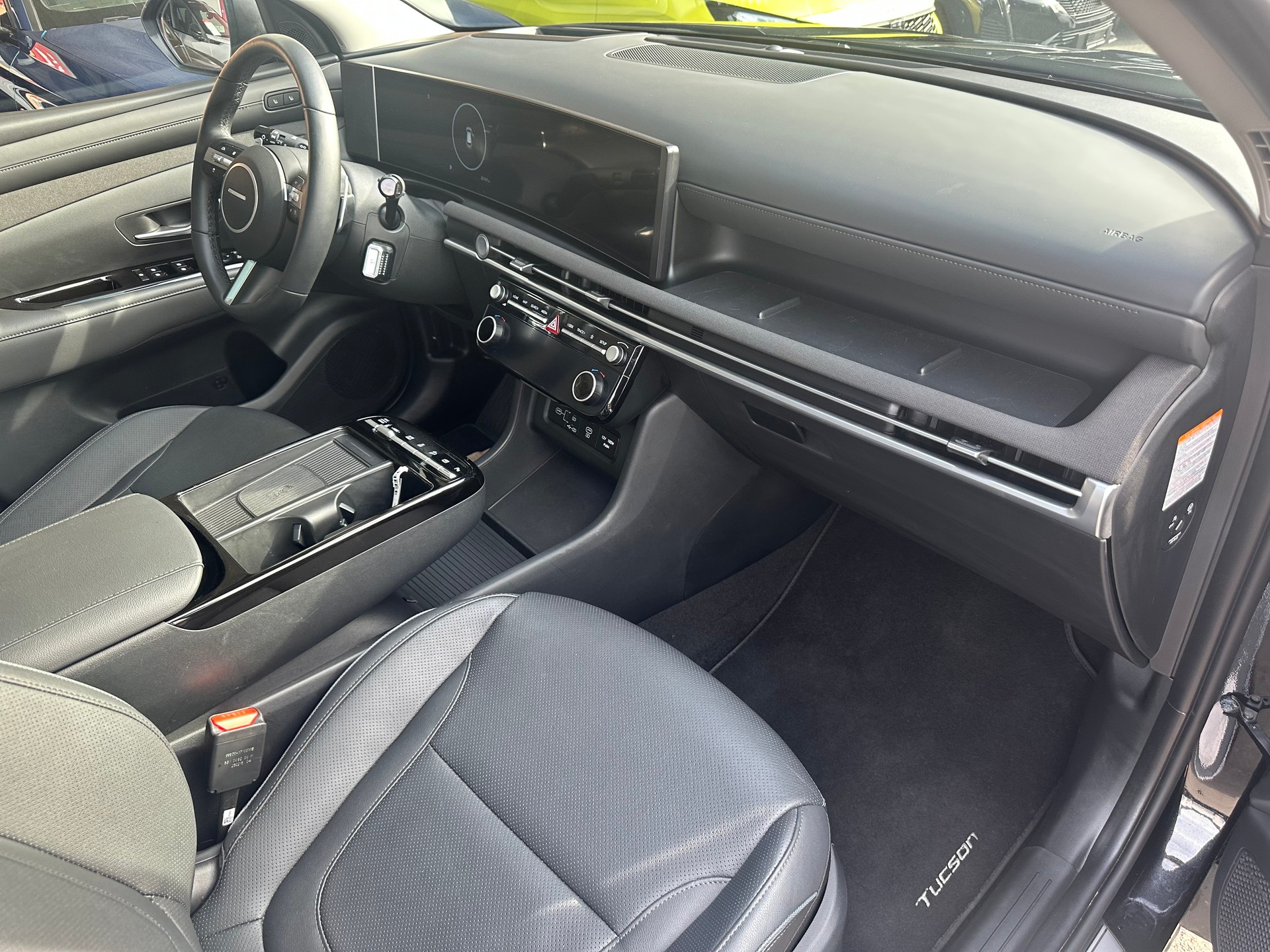 HYUNDAI Tucson 1.6 TGDI PHEV Vertex Sunroof 4WD-image-3