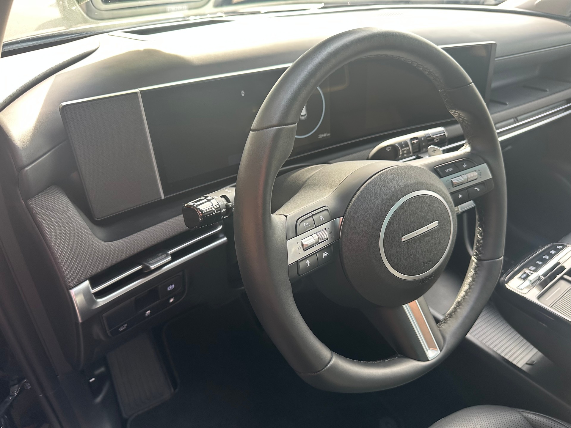 HYUNDAI Tucson 1.6 TGDI PHEV Vertex Sunroof 4WD-image-5