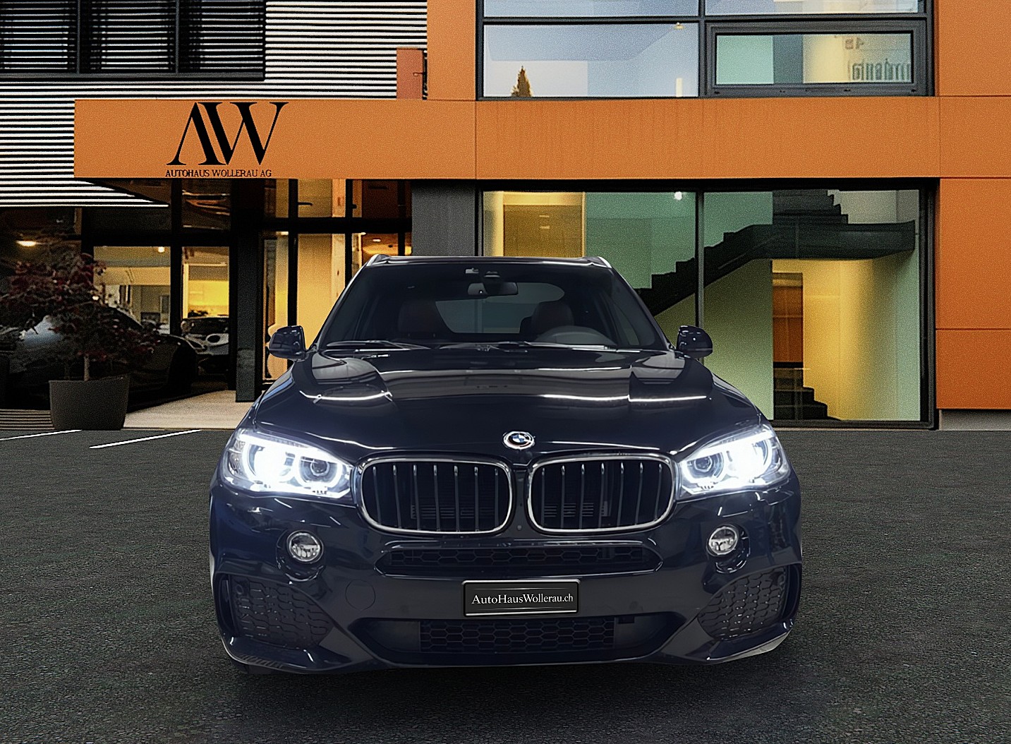 BMW X5 30d M Sport xDrive SAG / CH-Fz-Gratis Service/Pano-AHK-ACC-Totwinkel-Harman Kardon-Top Zustand-showroom-element-1