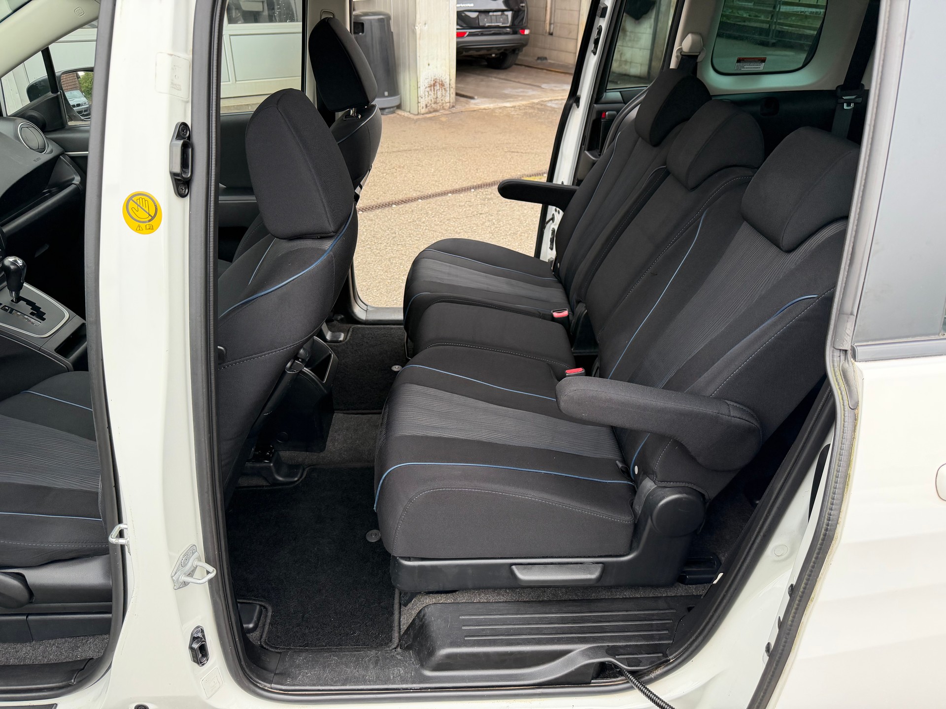 MAZDA 5 2.0 16V Sport Activematic-image-12