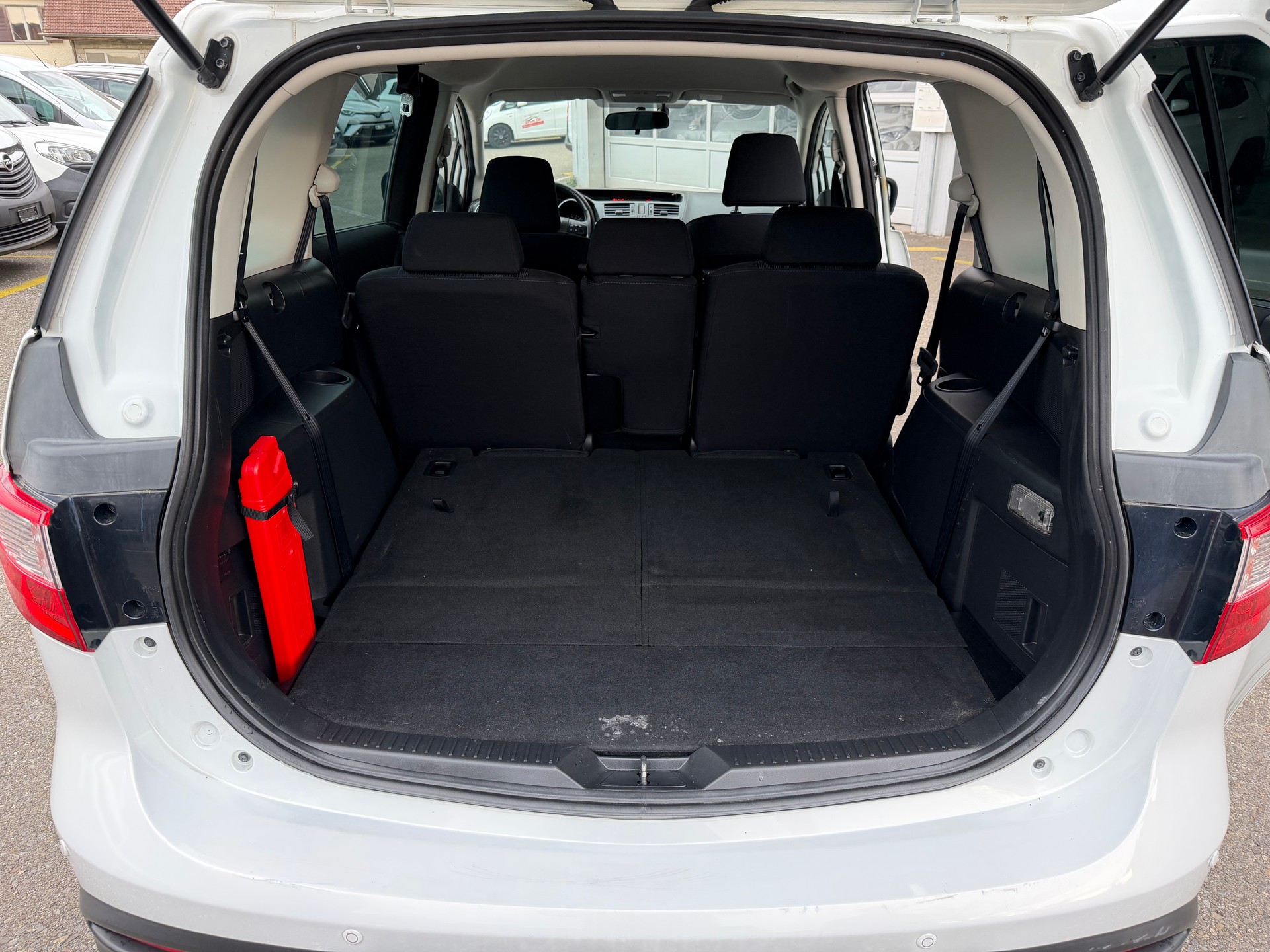 MAZDA 5 2.0 16V Sport Activematic-image-14