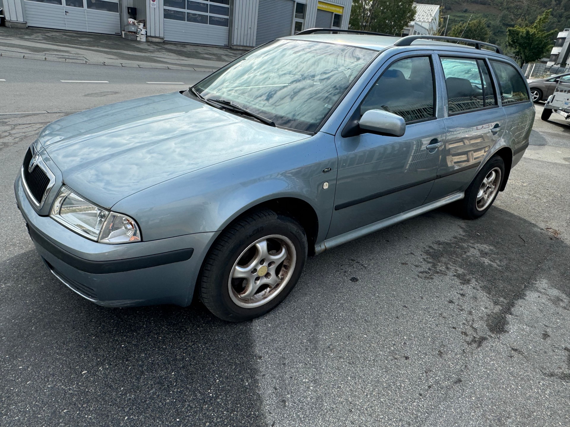 SKODA Octavia 2.0 Elegance 4x4-image-1