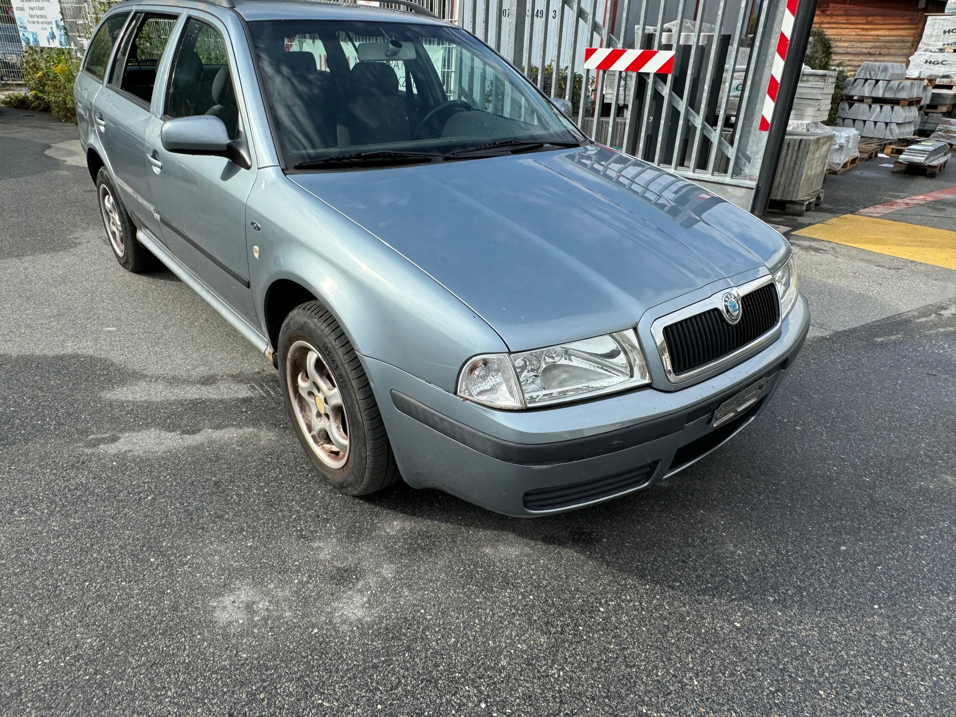 SKODA Octavia 2.0 Elegance 4x4-image-4