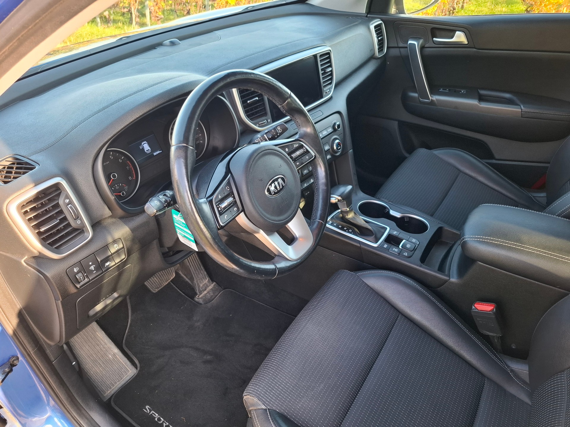 KIA Sportage 1.6 T-GDi Black Edition 4WD Automat-image-9