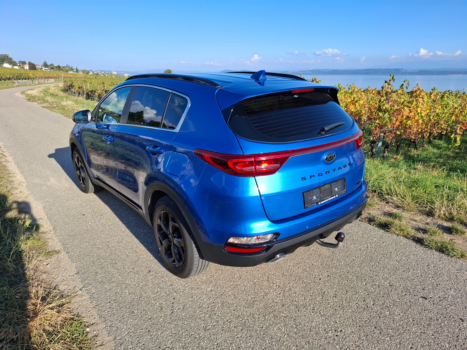 KIA Sportage 1.6 T-GDi Black Edition 4WD Automat-image-3
