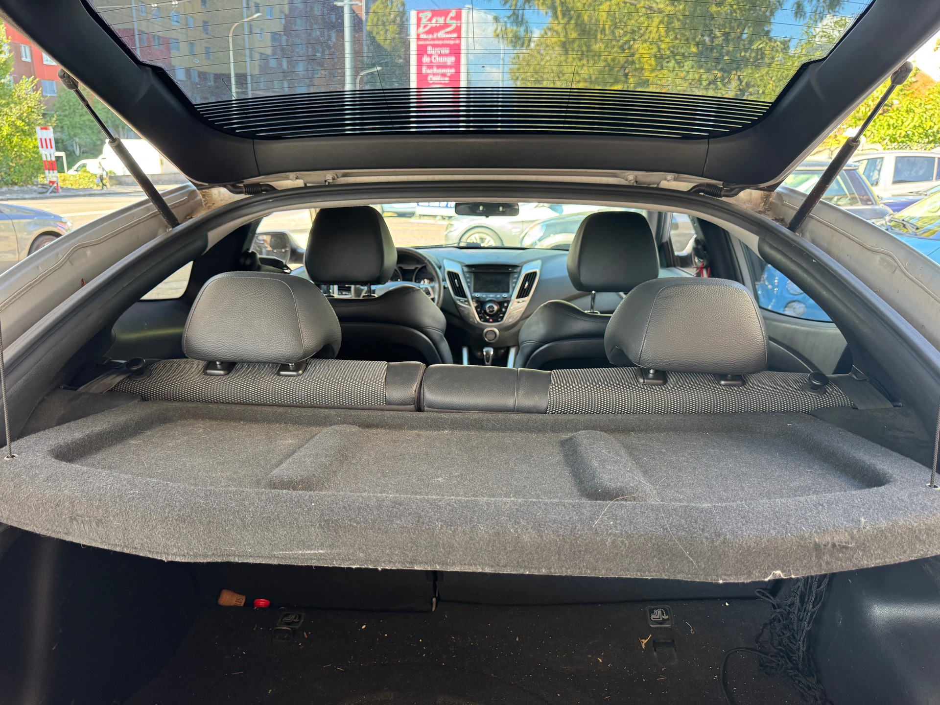 HYUNDAI Veloster 1.6 GDI DCT-image-11