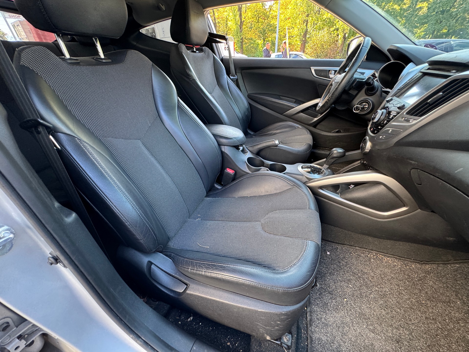 HYUNDAI Veloster 1.6 GDI DCT-image-7