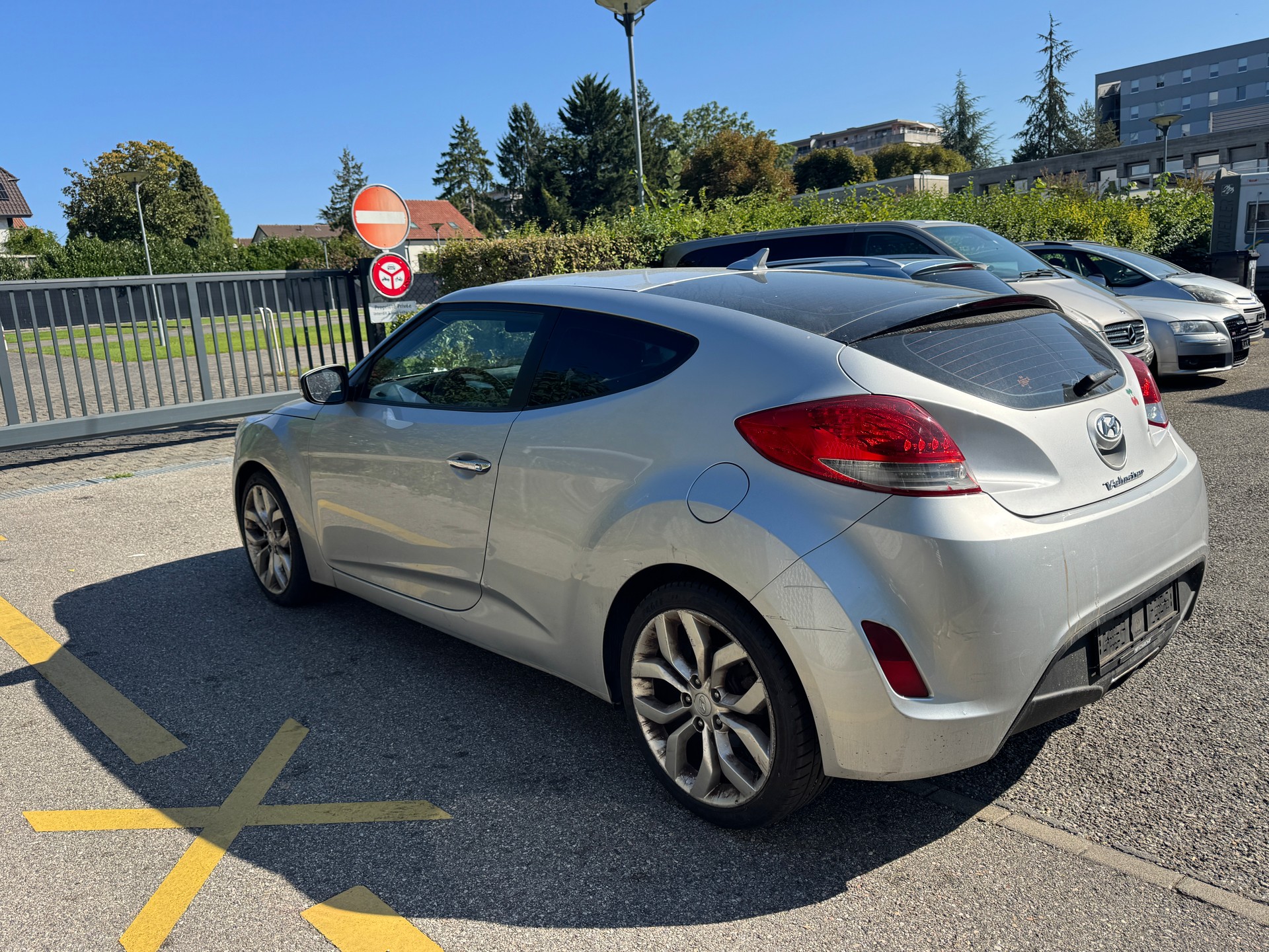 HYUNDAI Veloster 1.6 GDI DCT-image-3