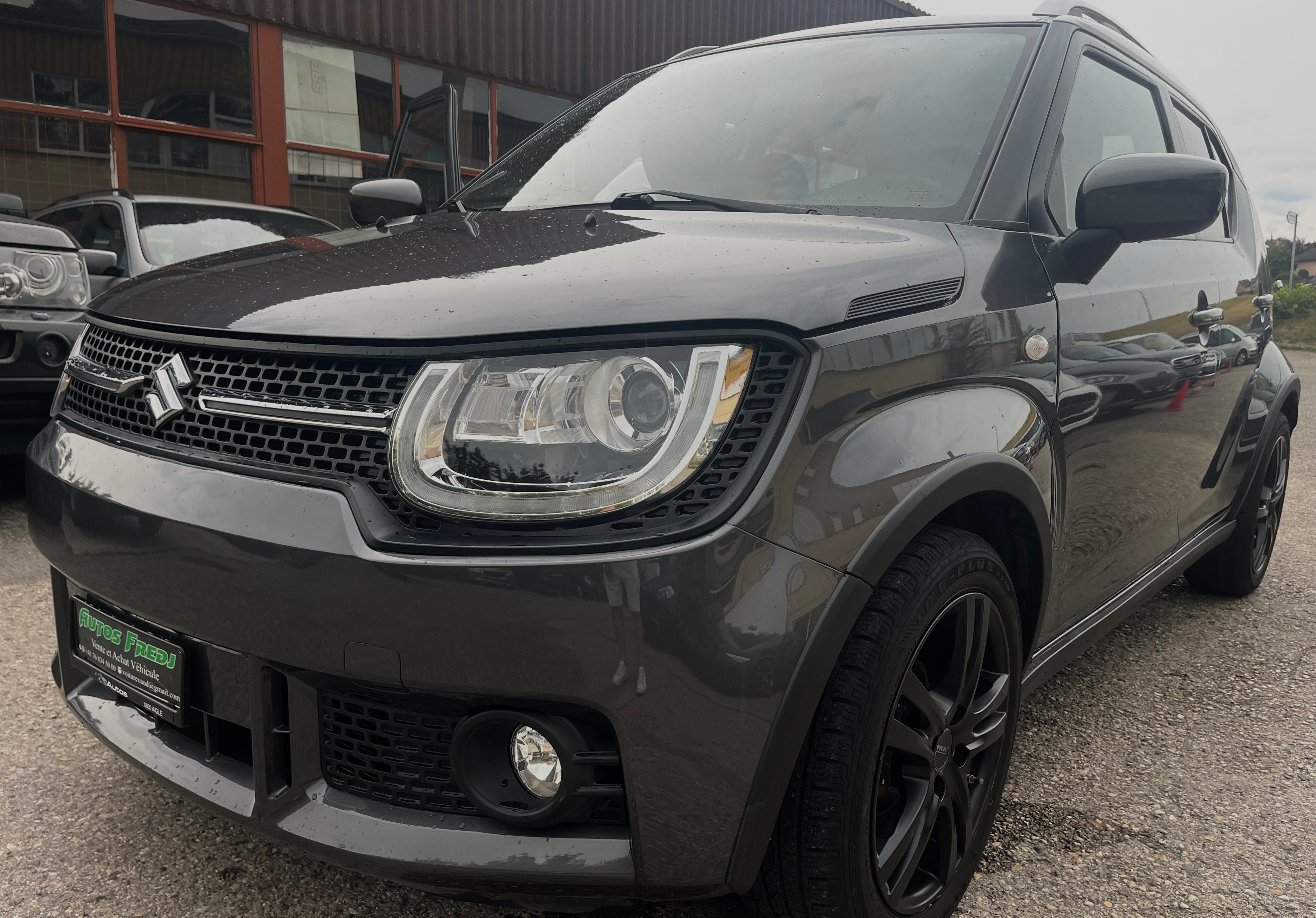 Car photo