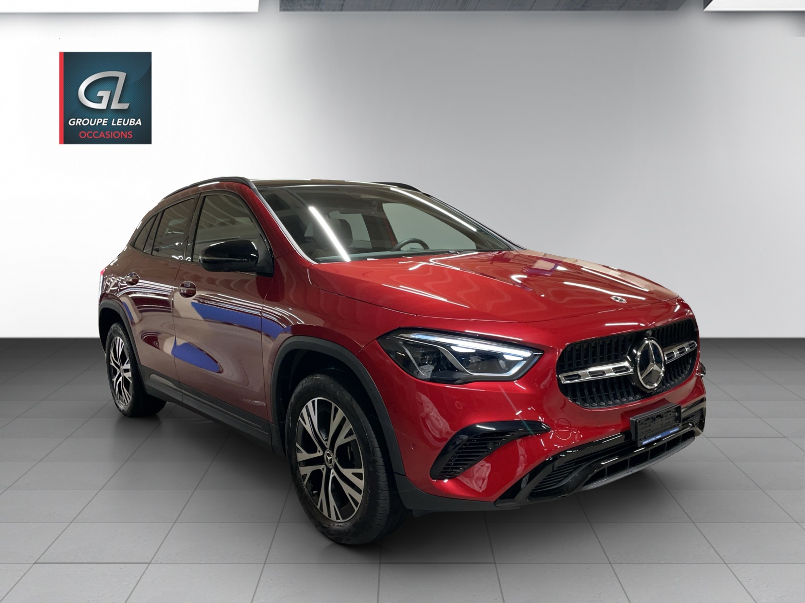 MERCEDES-BENZ GLA 250 e EQ Star 8G-DCT-image-0