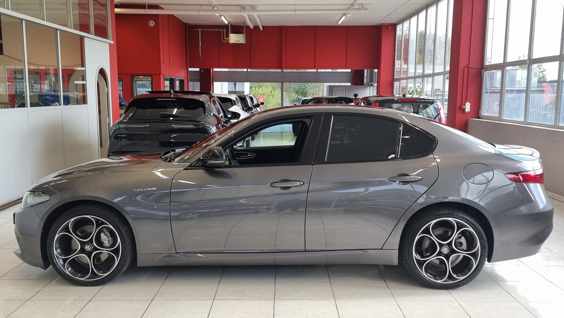 ALFA ROMEO Giulia 2.0 Q4 Veloce-image-2