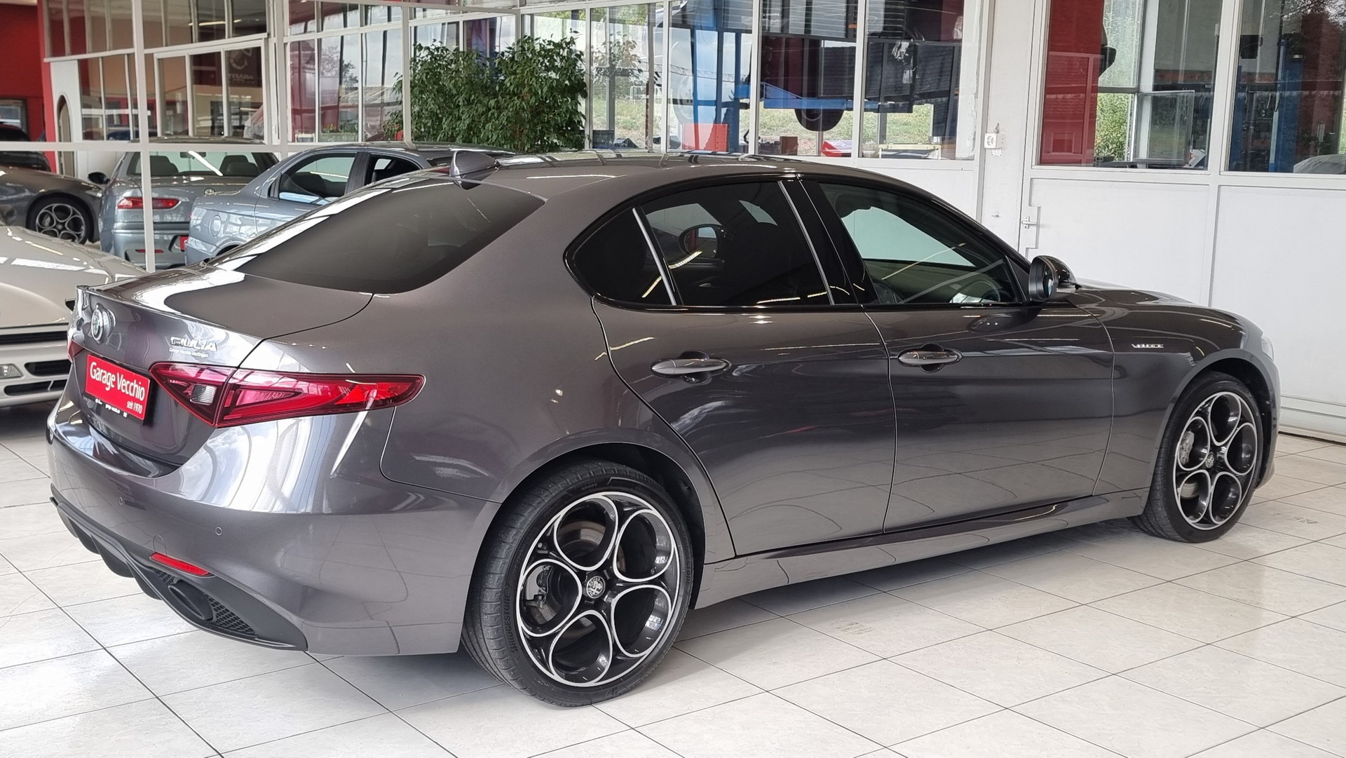 ALFA ROMEO Giulia 2.0 Q4 Veloce-image-4