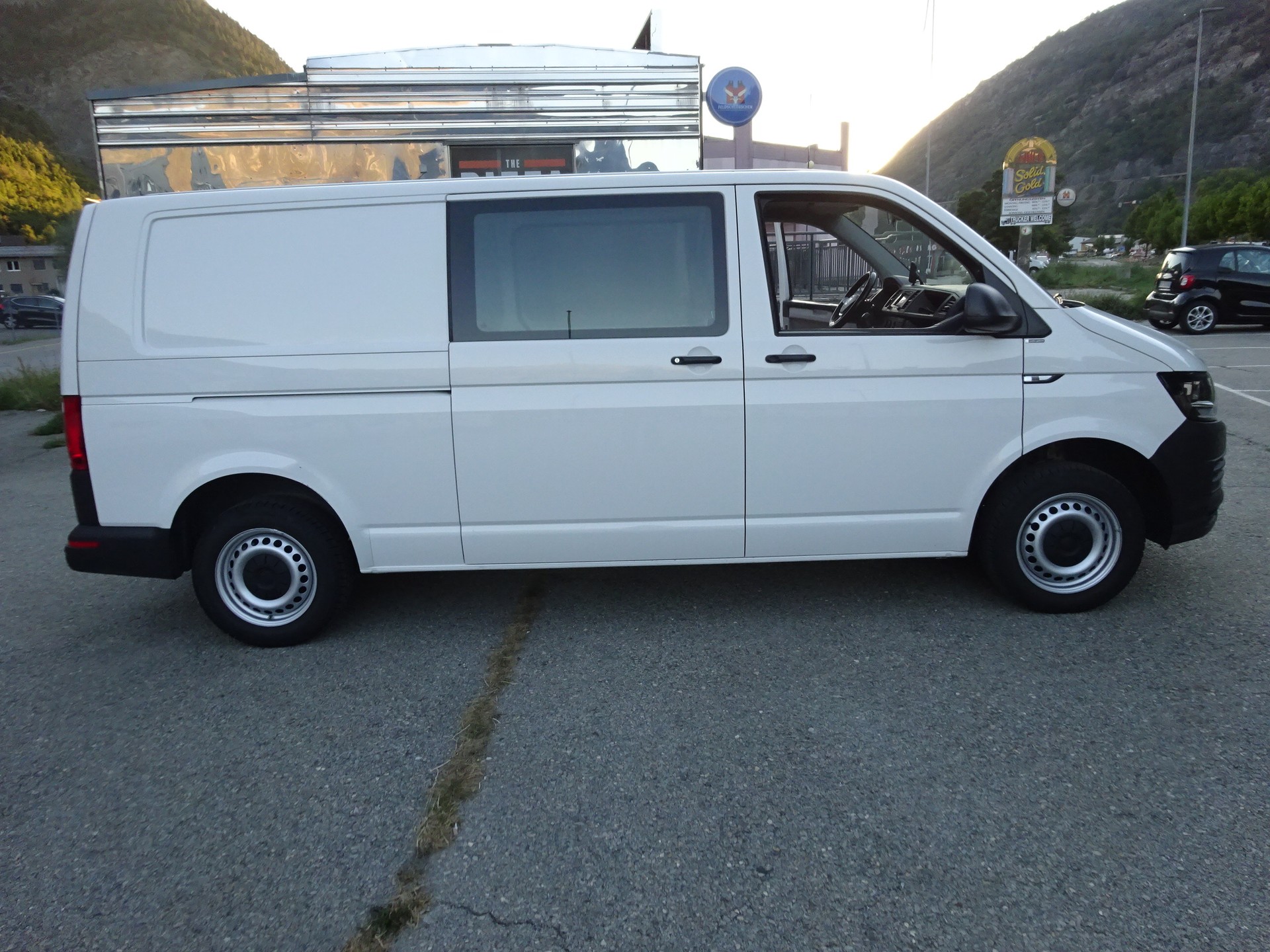 VW T6 2.0 TDI 4Motion long-image-3