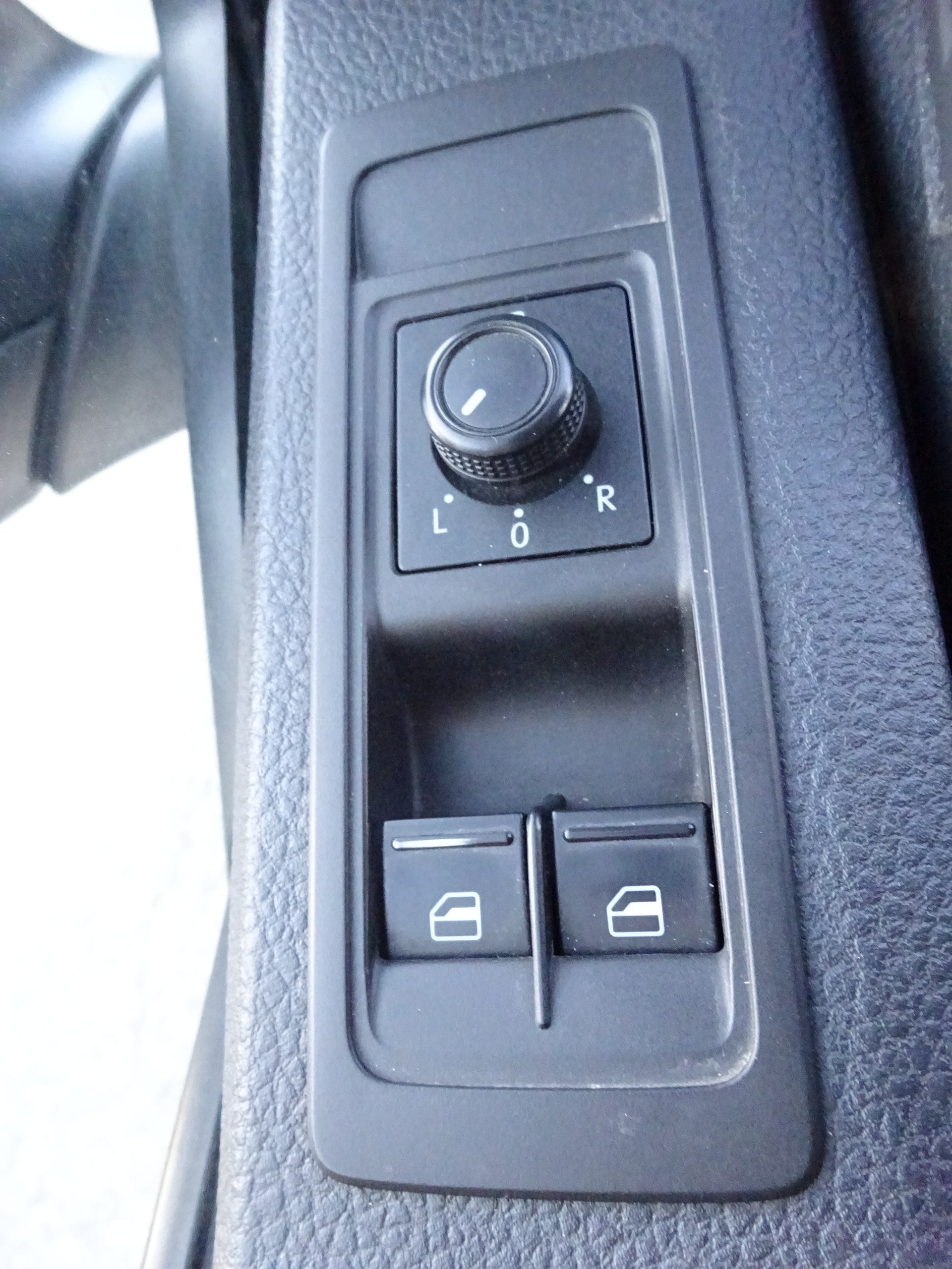 VW T6 2.0 TDI 4Motion long-image-14