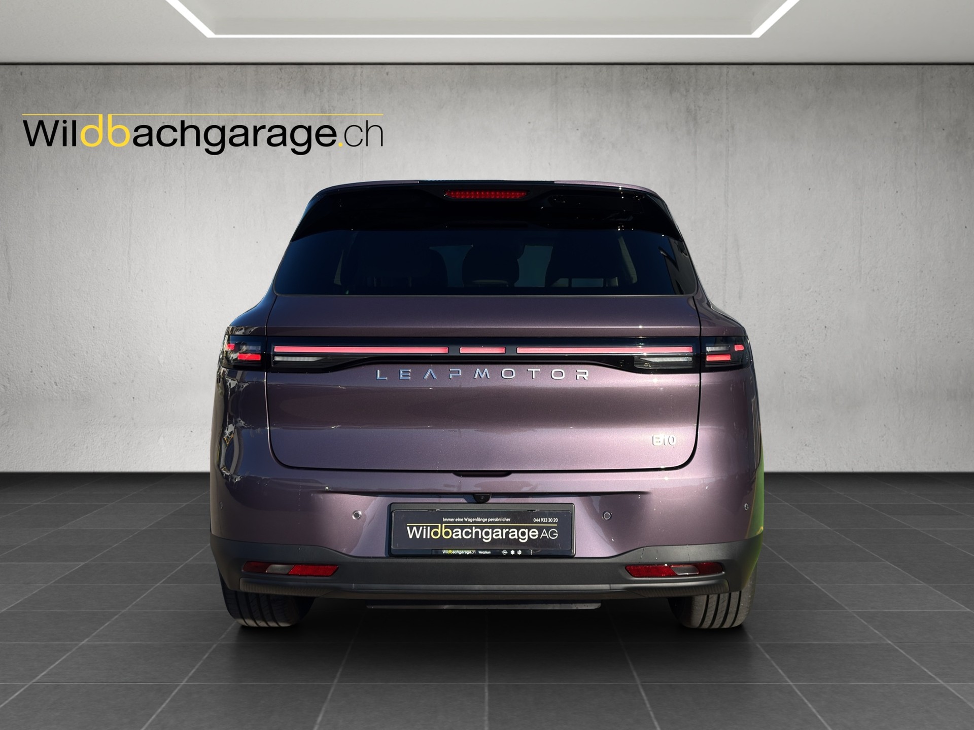 LEAPMOTOR B10 EV-image-3