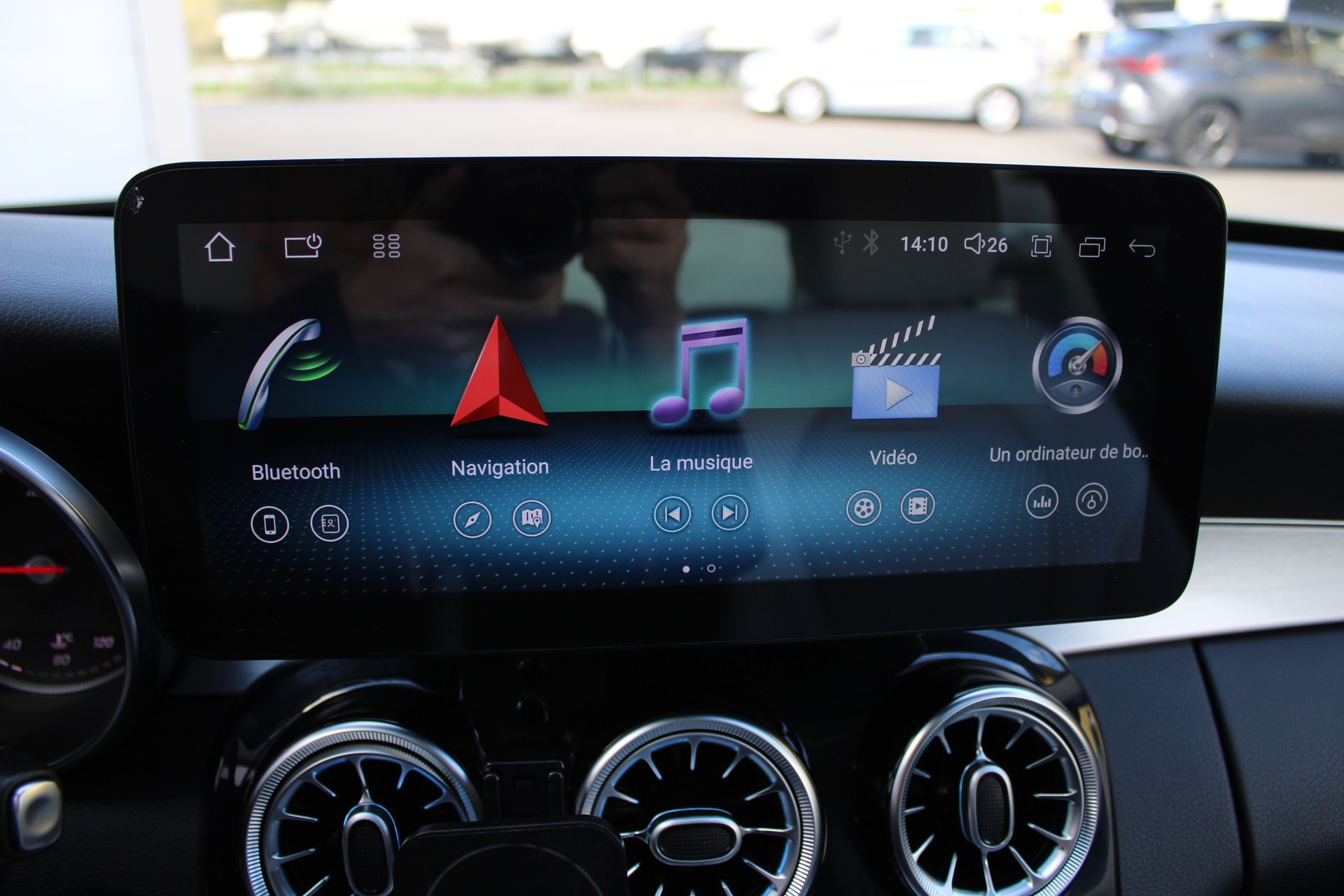 MERCEDES-BENZ C 250 BlueTEC Avantgarde 4Matic 9G-Tronic-image-14